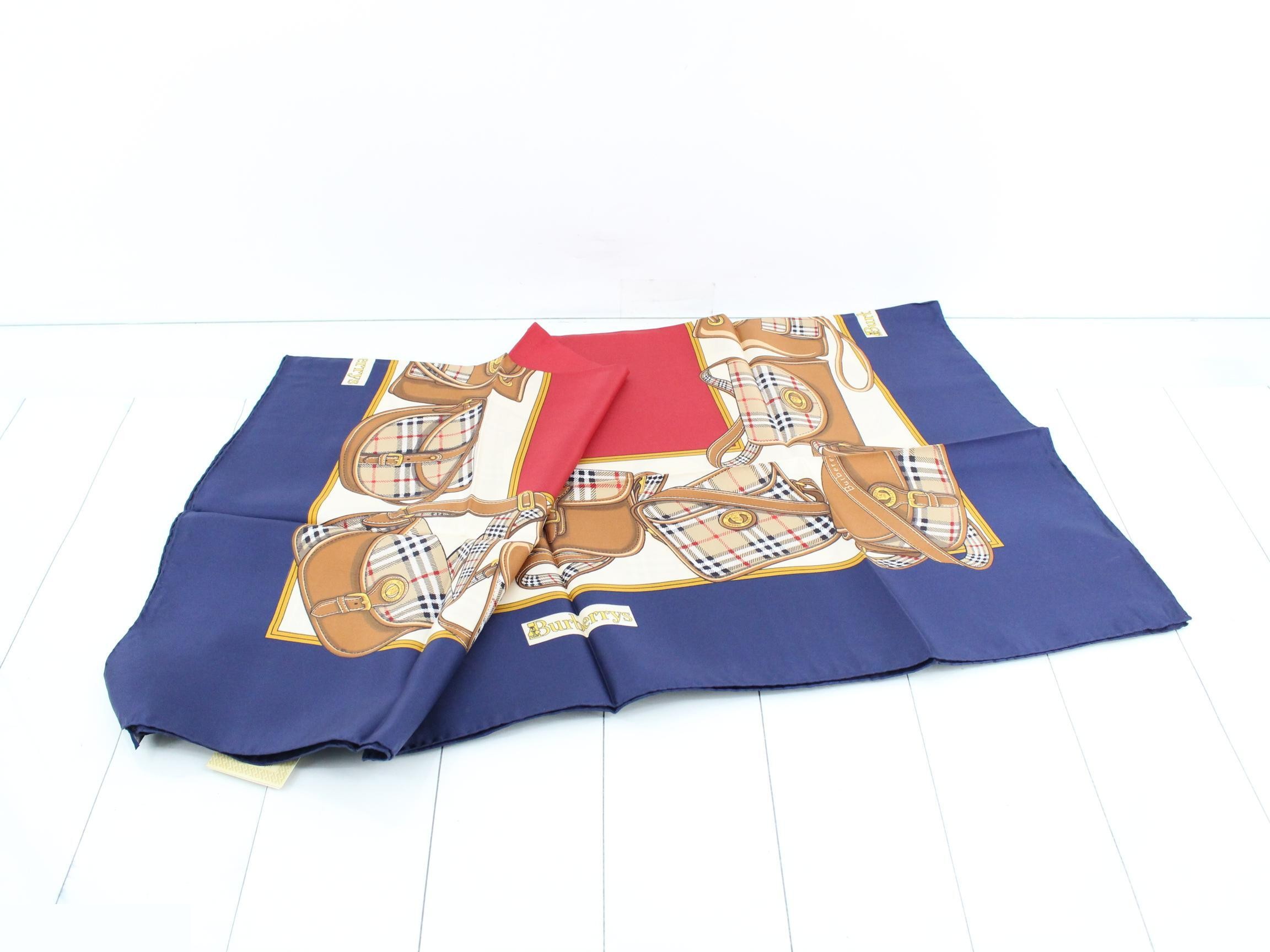 Other lines: Small items, accessories, scarves — view 3