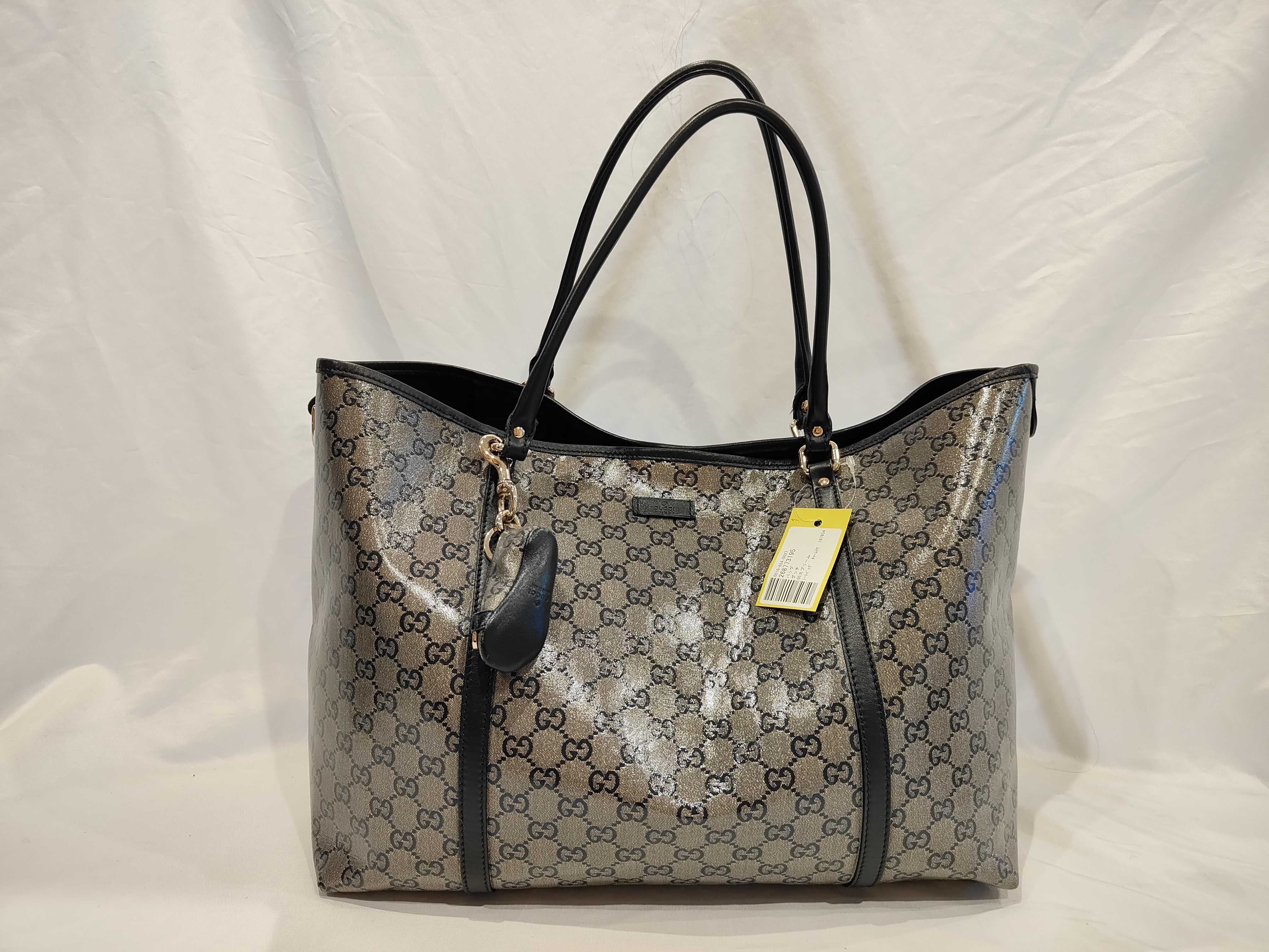 GG Supreme Tote Bag with Charm 197954 Tote Bag