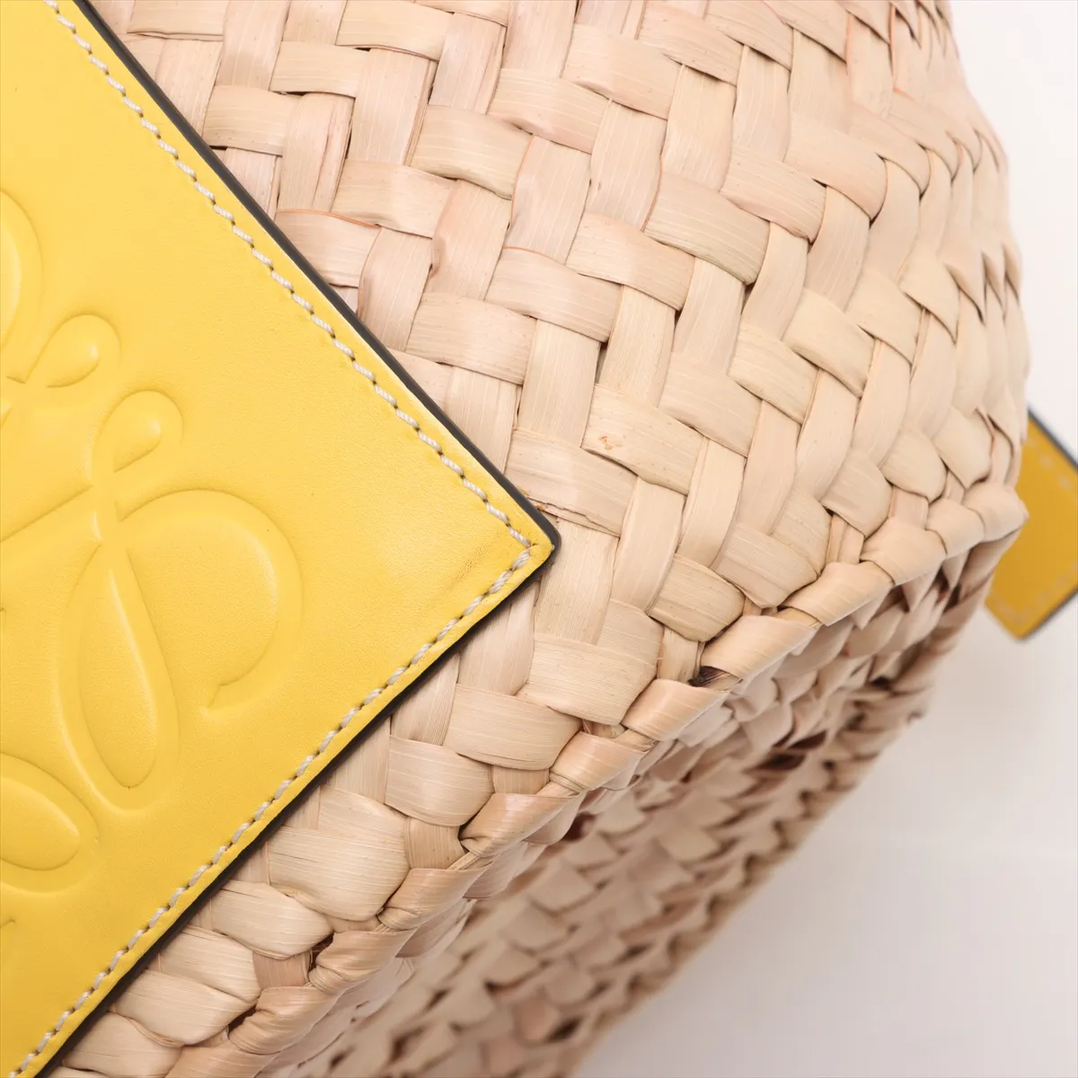 Basket Small Raffia x Leather Basket Bag Beige x Yellow — view 14