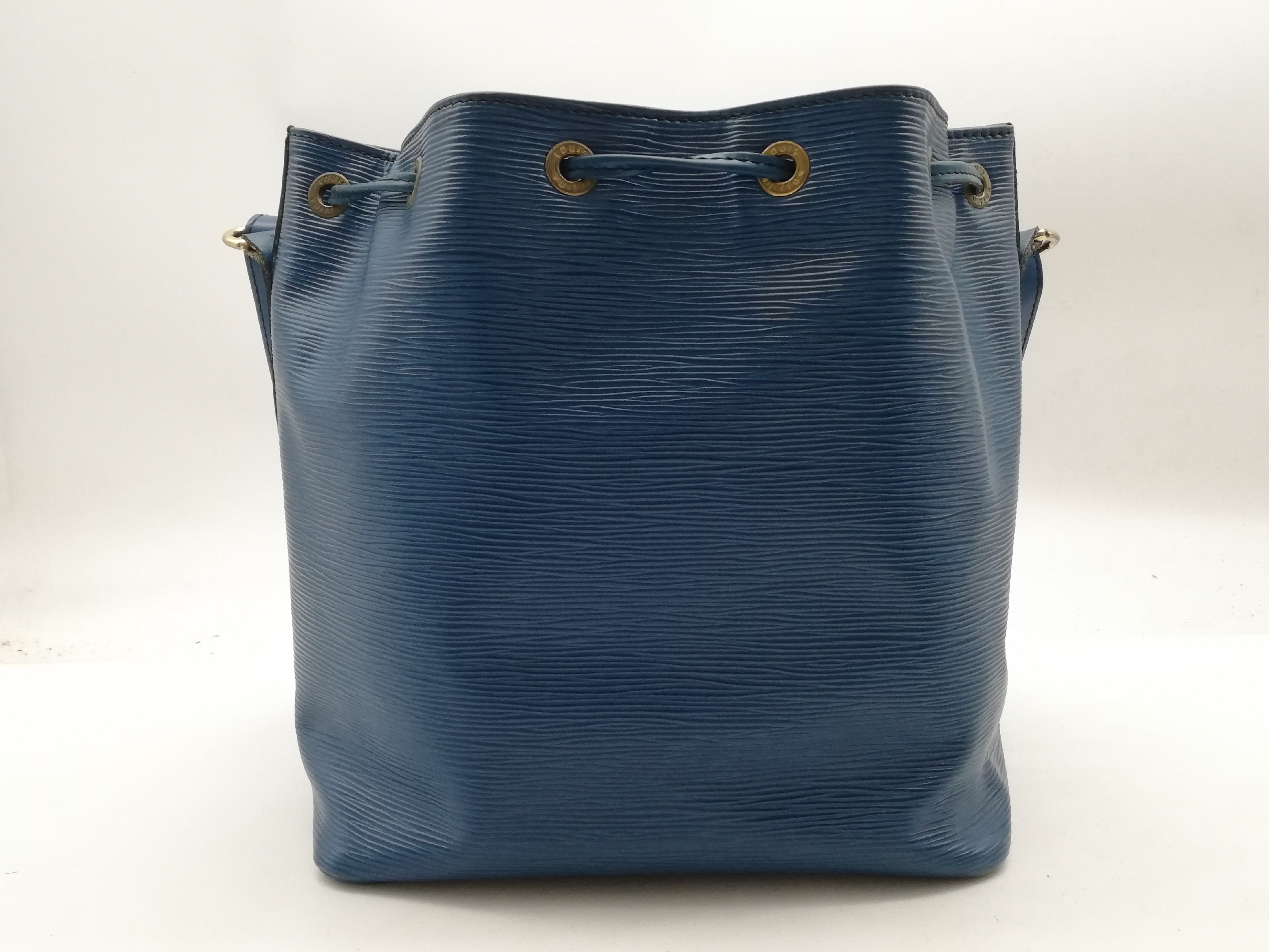 Petit Noé Epi M44105 Shoulder Bag — view 2
