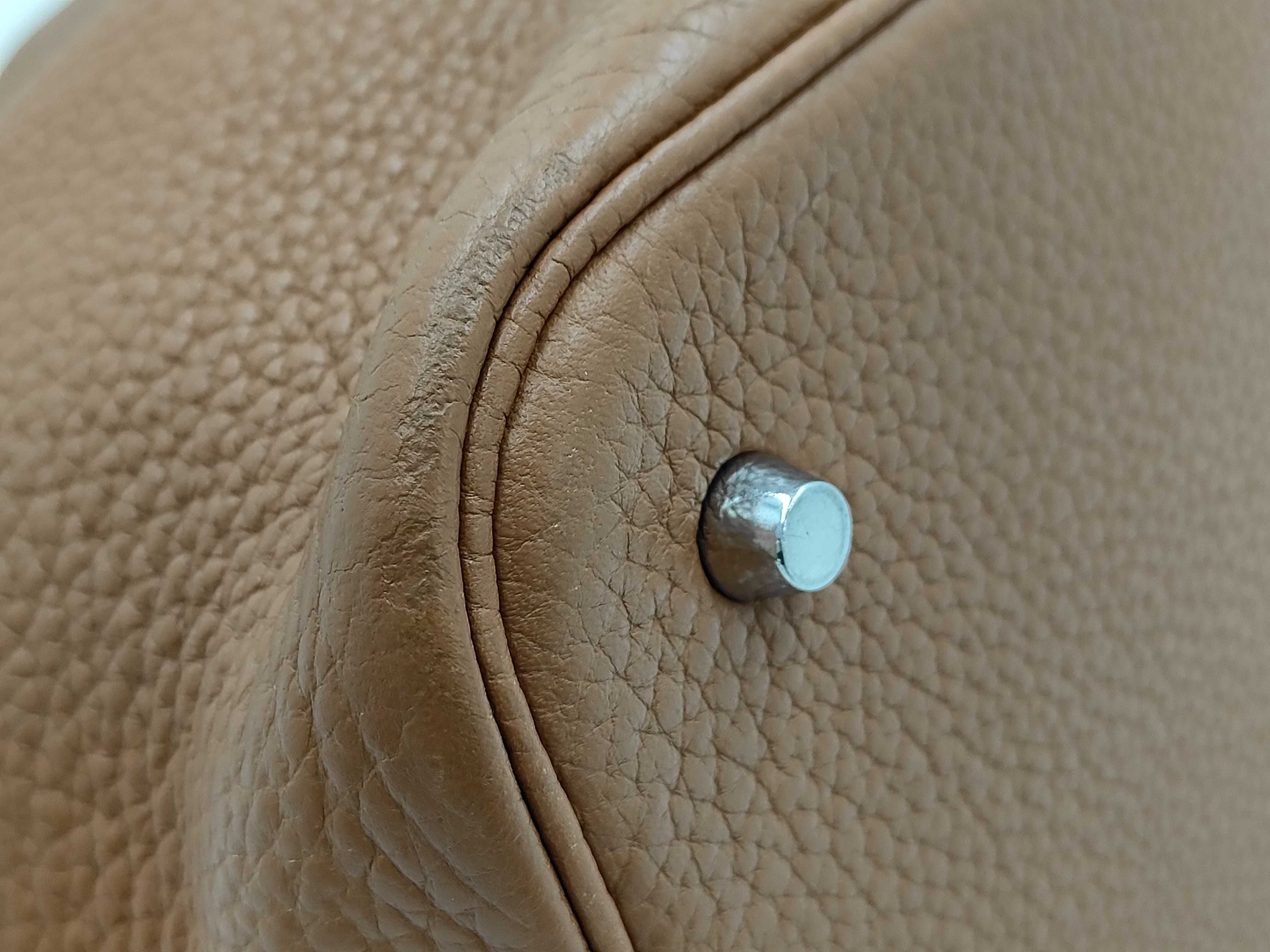Picotin Lock MM M Taurillon Leather Handbag — view 4