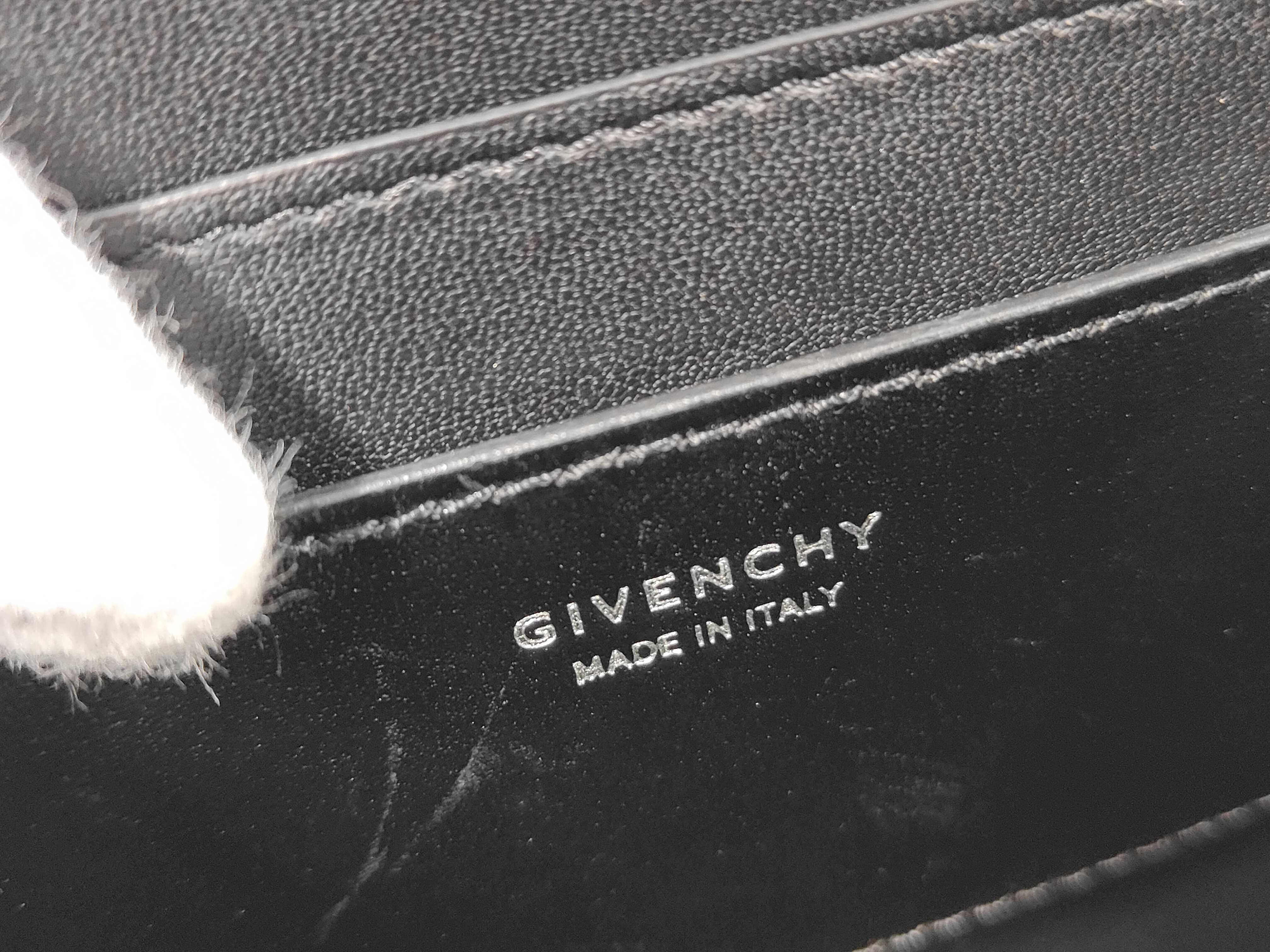 Logo Shoulder Bag — view 9