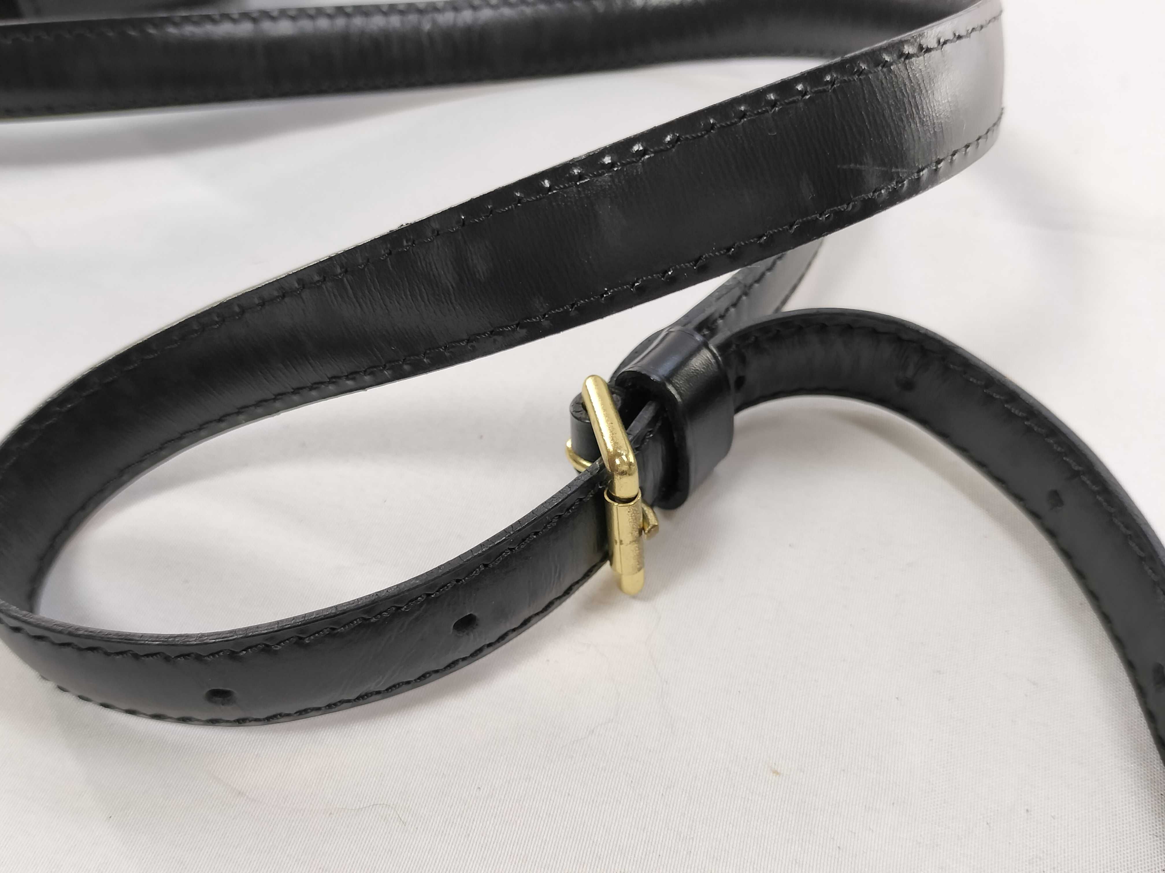 Epi Capucines Shoulder Bag — view 4