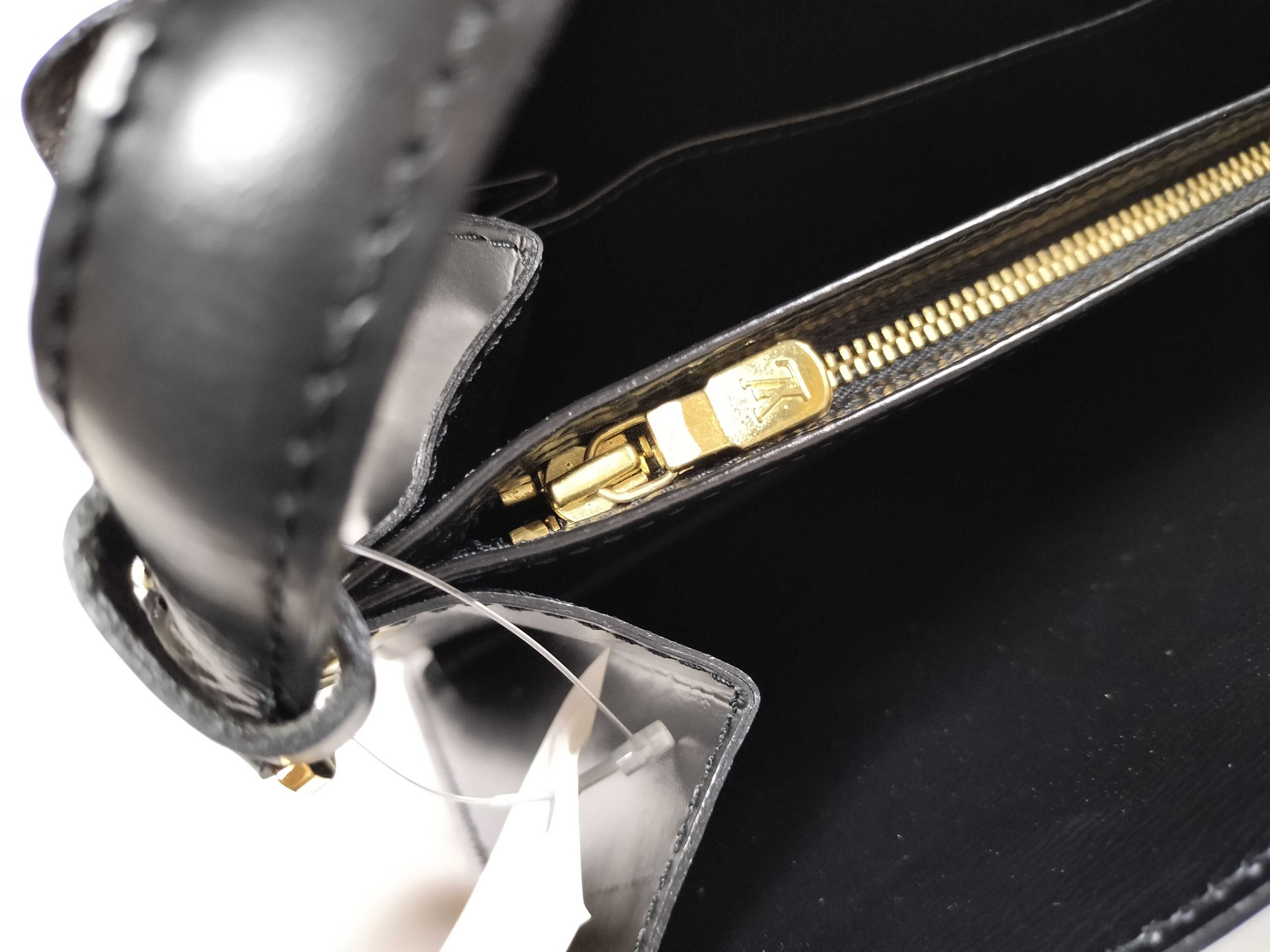 Epi Capucines Shoulder Bag — view 10