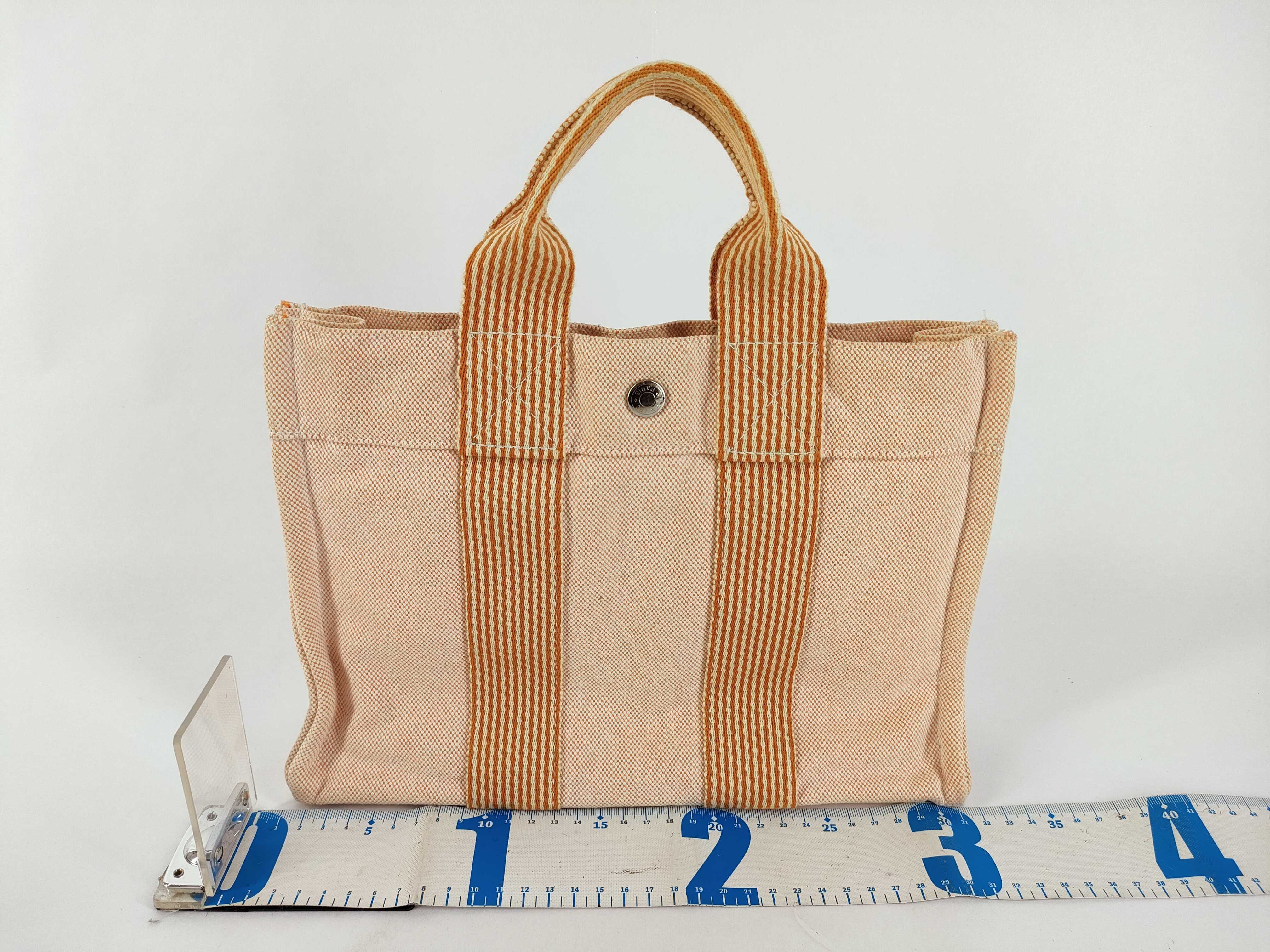 Fourre-Tout PM Handbag — view 2