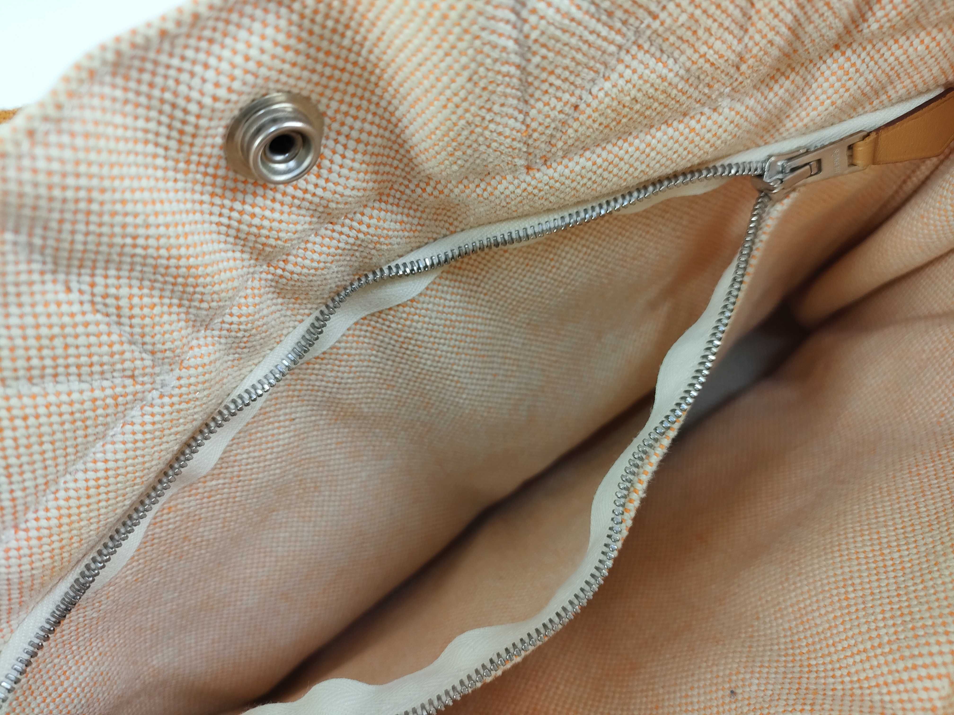 Fourre-Tout PM Handbag — view 12