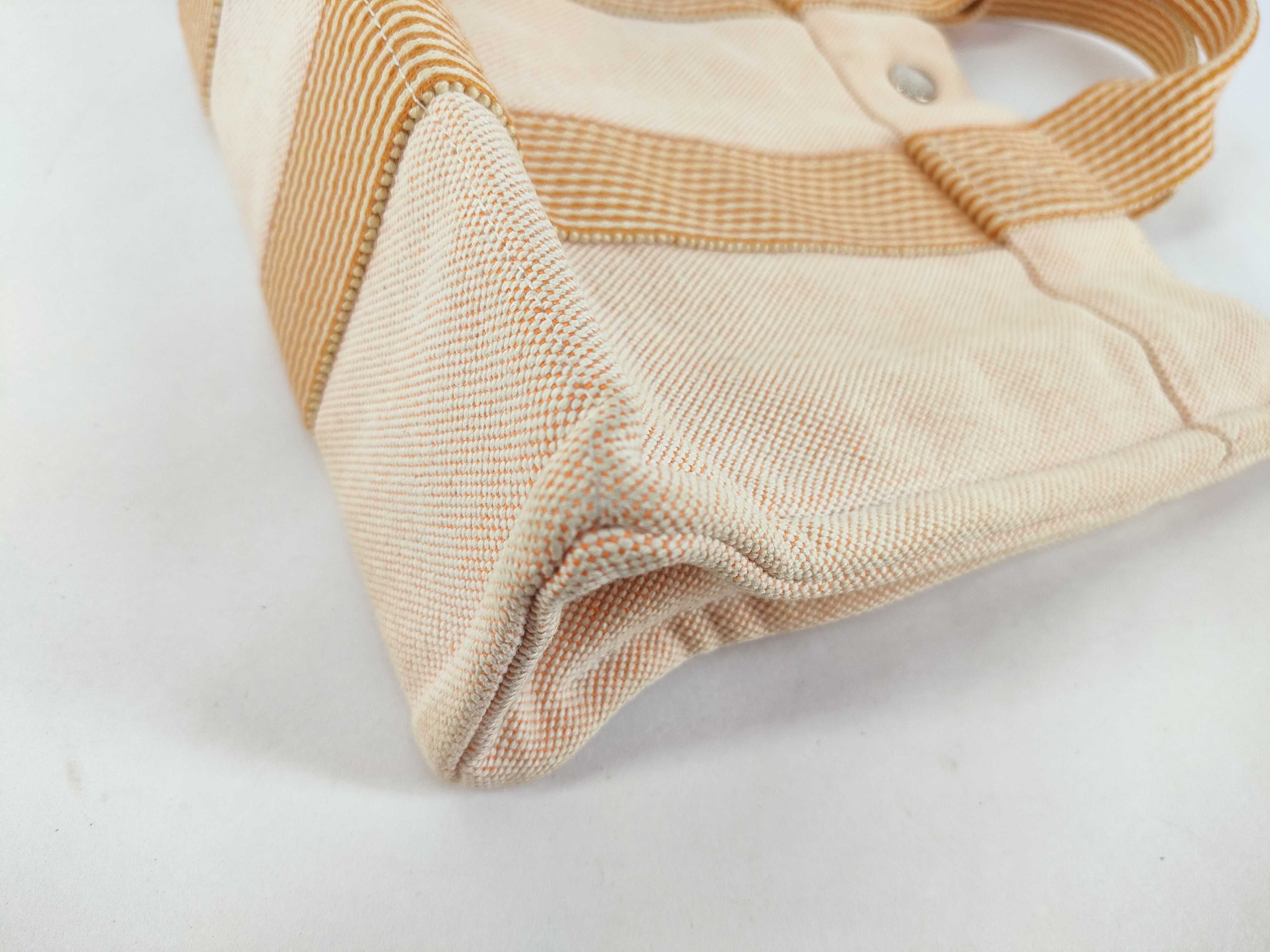 Fourre-Tout PM Handbag — view 6