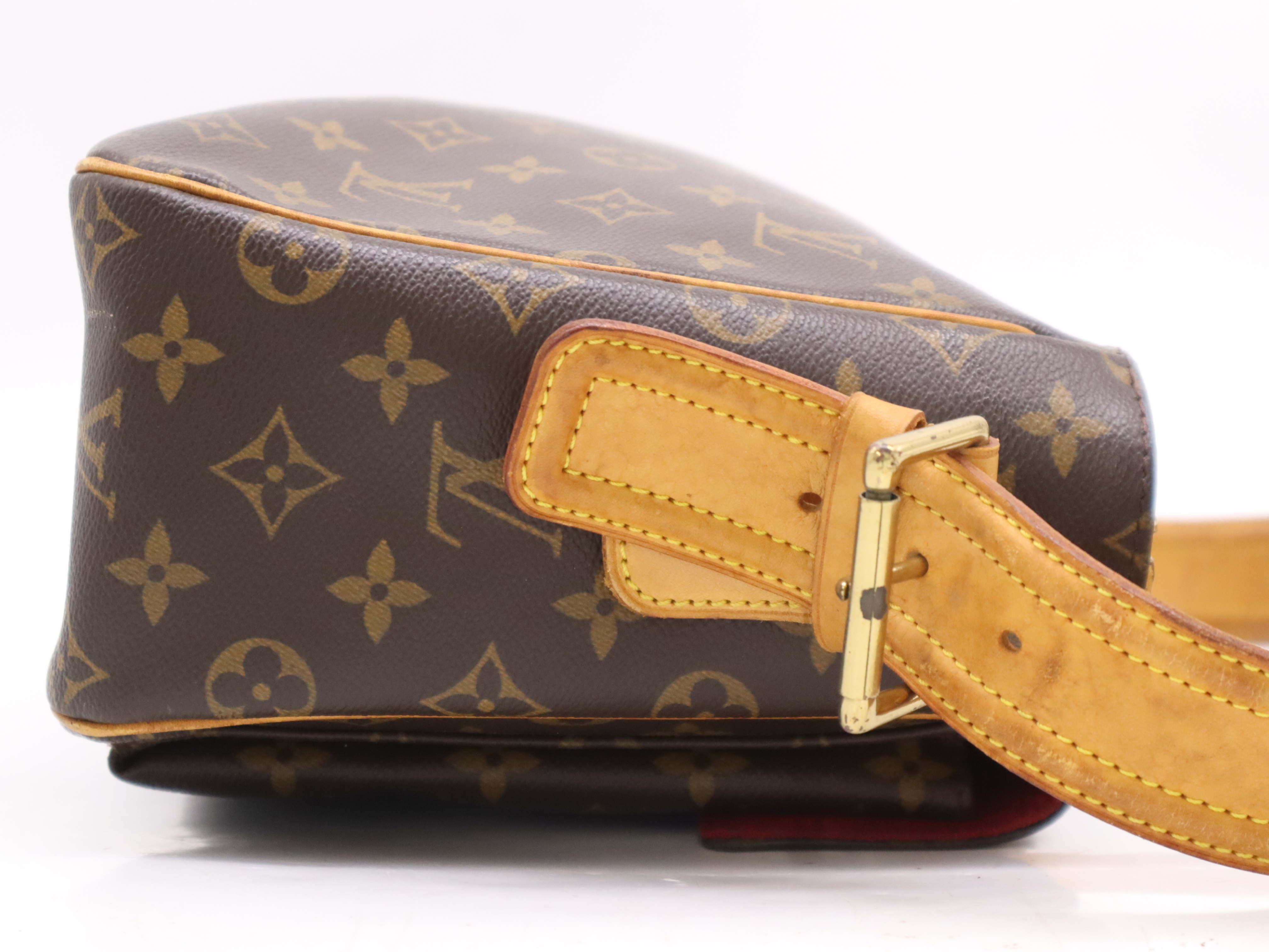 M51163 Monogram Viva City GM Shoulder Bag — view 5