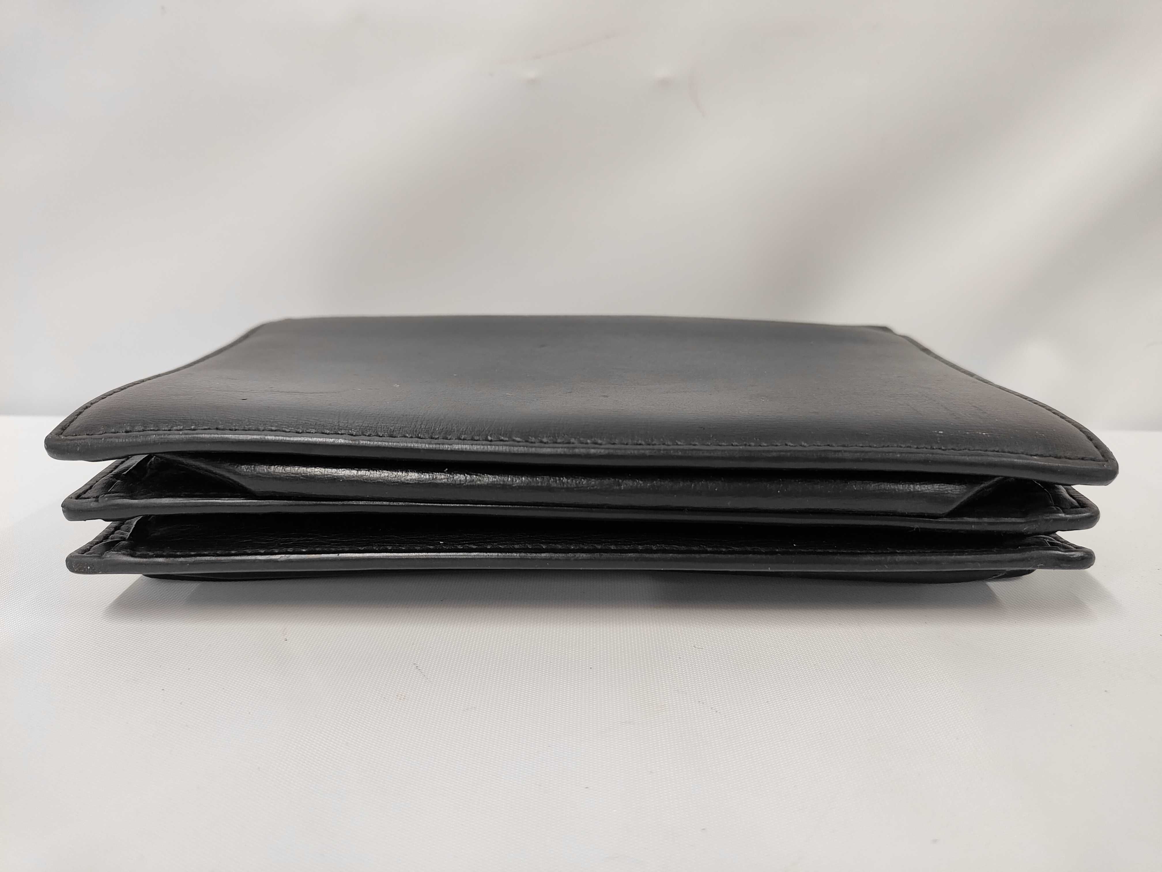 Cassandra Shoulder Bag Leather Shoulder Bag — view 3