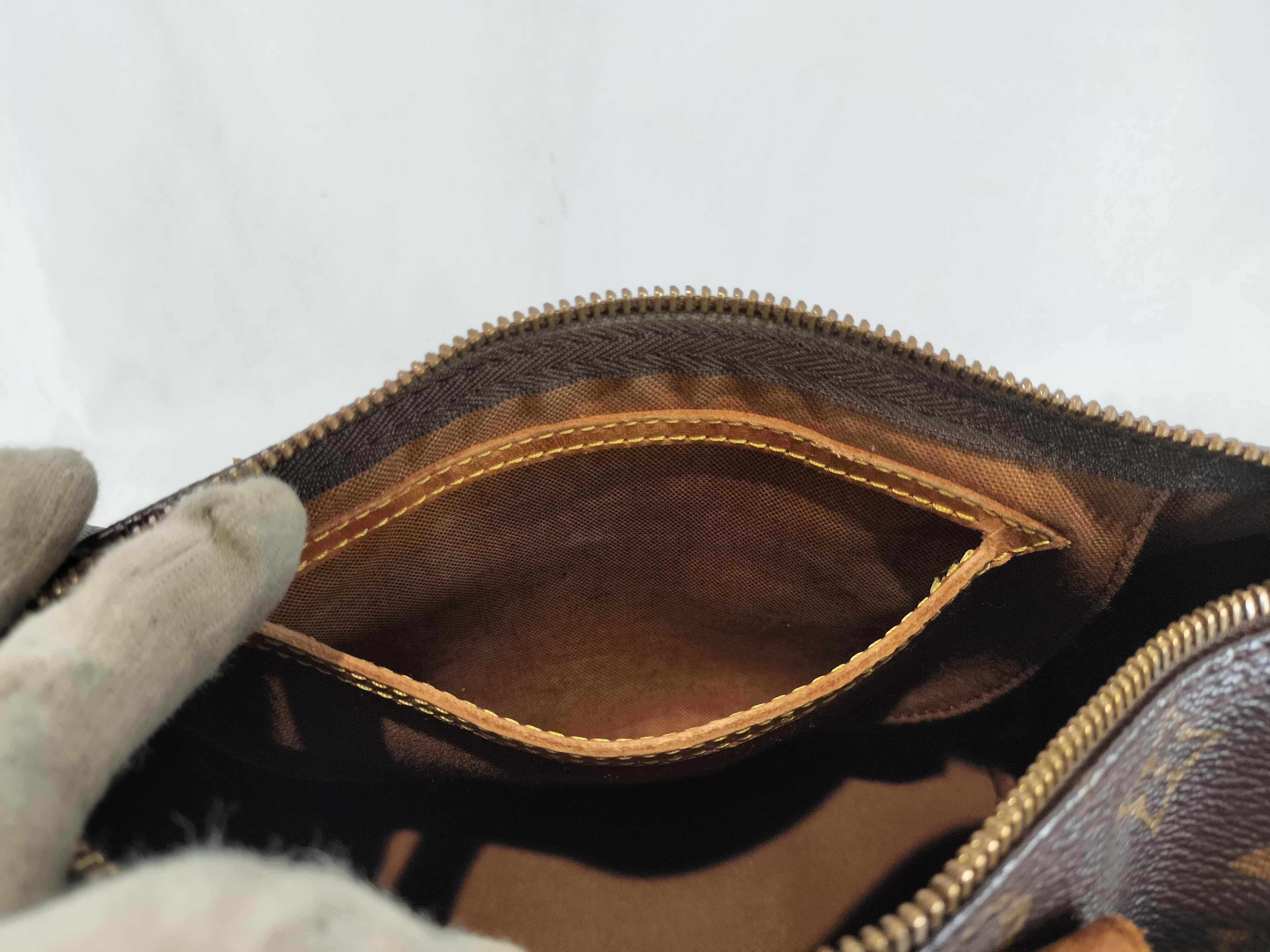 Monogram M41109 Speedy 25 Handbag — view 13