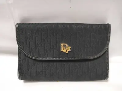 Trotter Chain Shoulder Bag