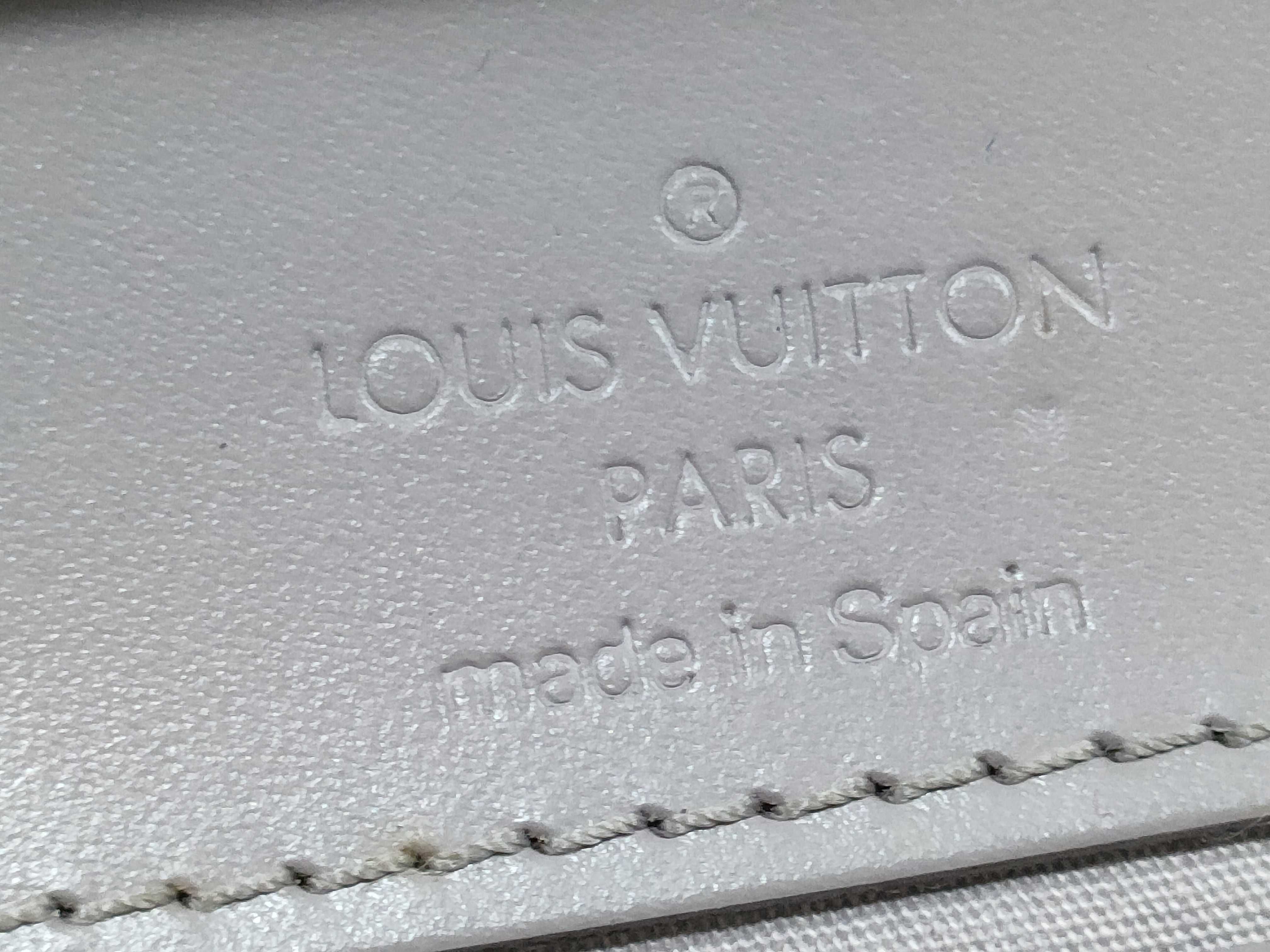 Epi Leather Honfleur Shoulder Bag — view 11
