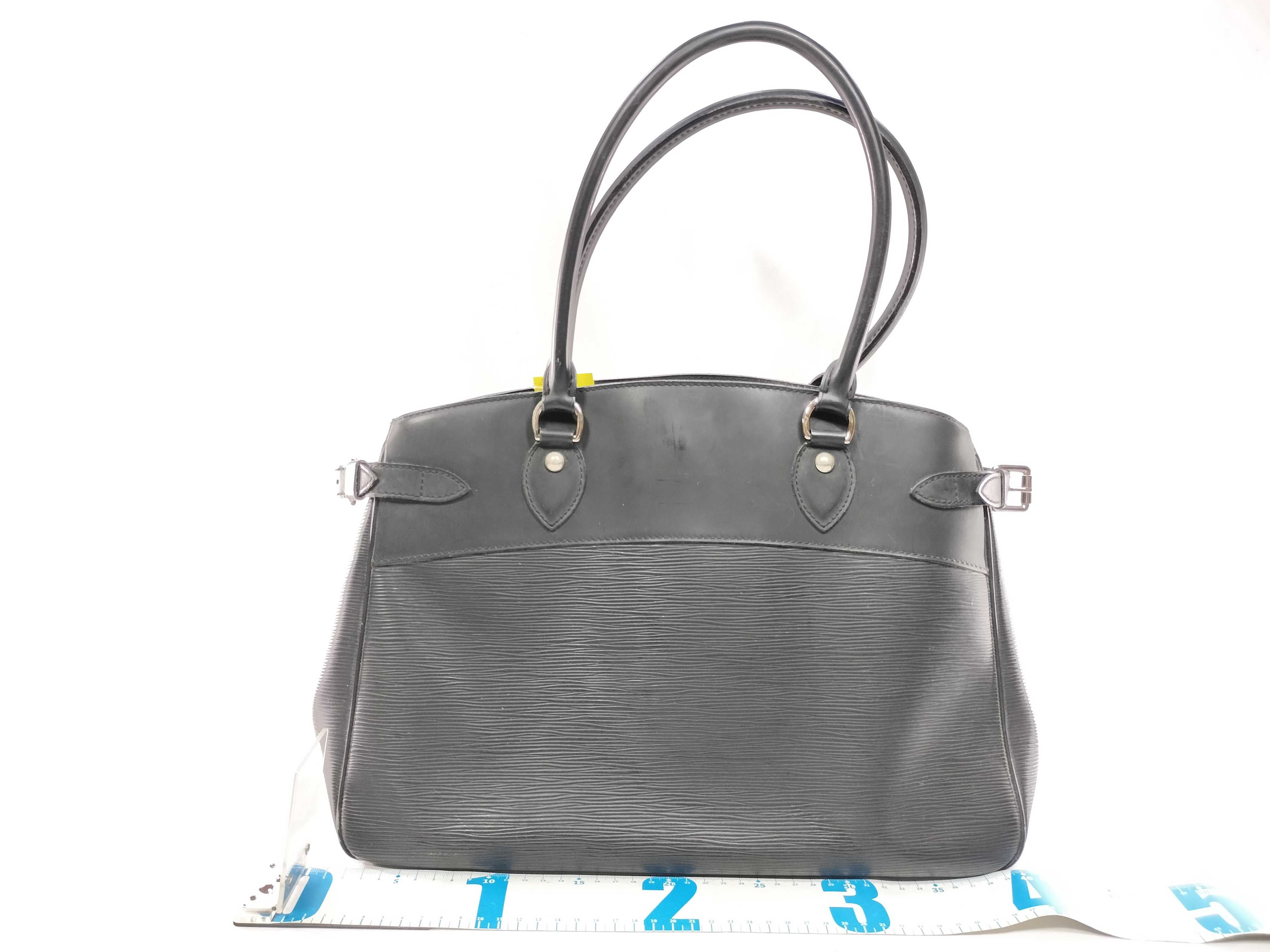Epi M59262 Passy PM Noir Tote Bag — view 2