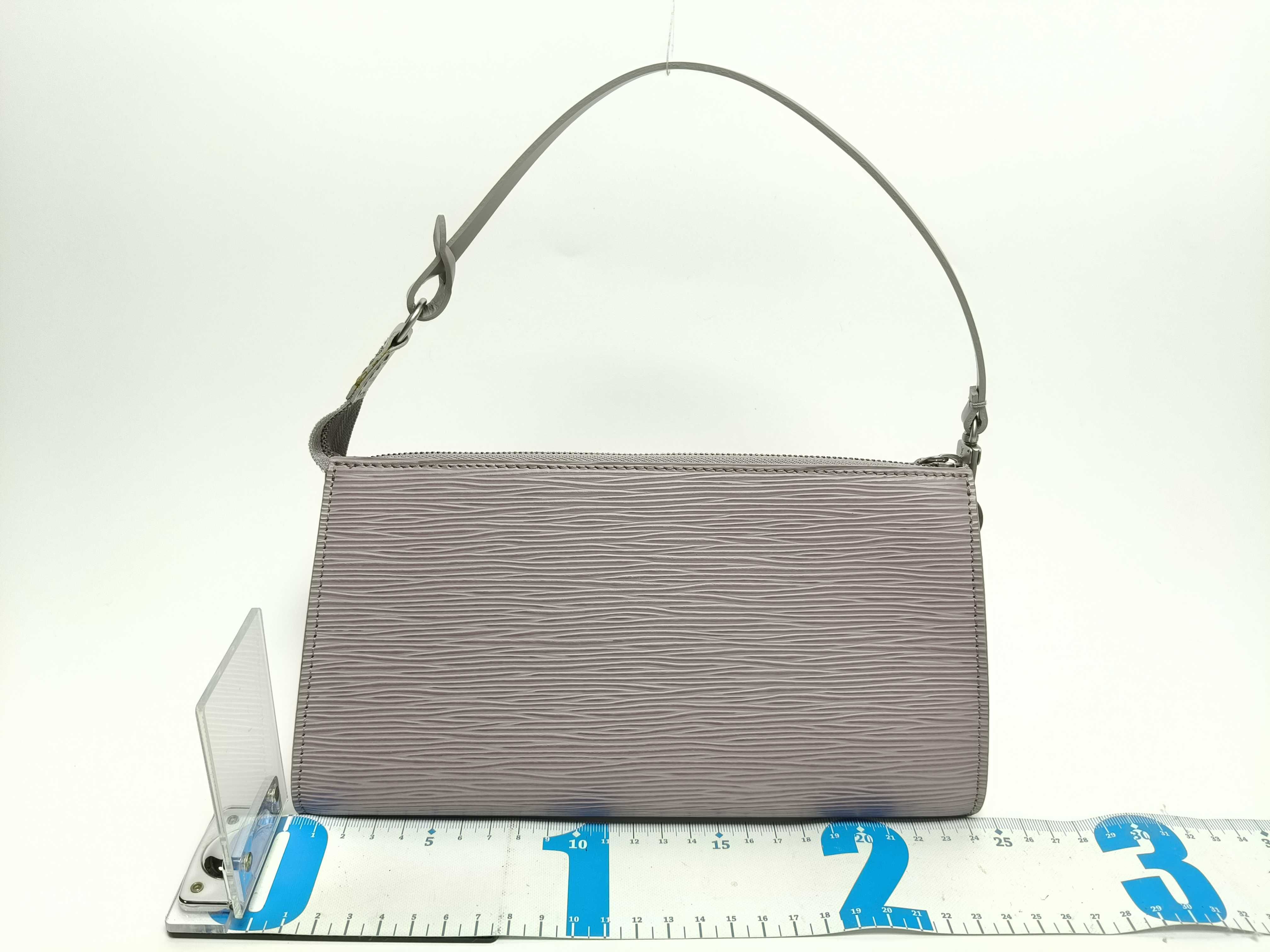 Epi Leather Handbag M5294B Accessories: Box, Dust Bag — view 2