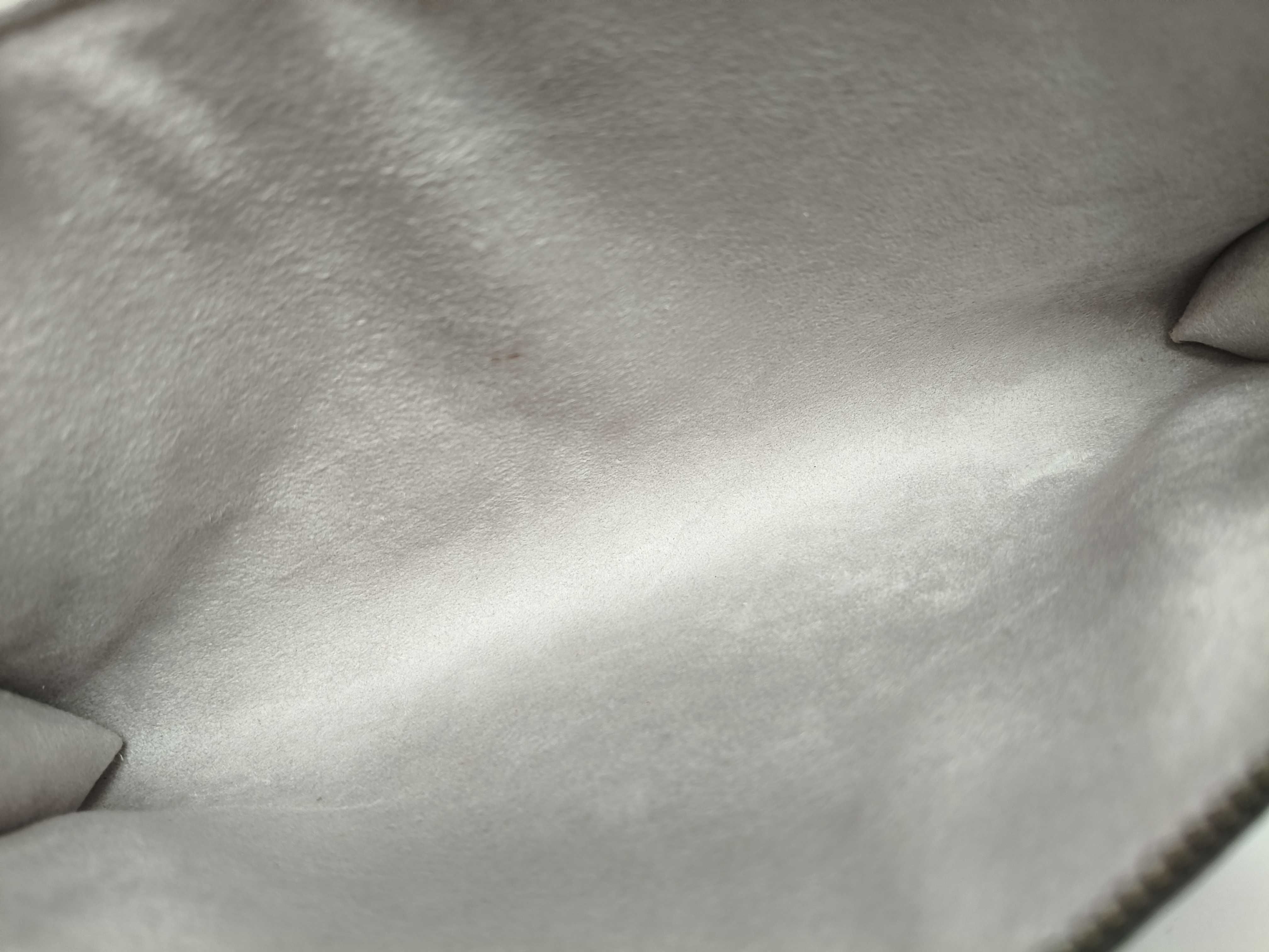 Epi Leather Handbag M5294B Accessories: Box, Dust Bag — view 10