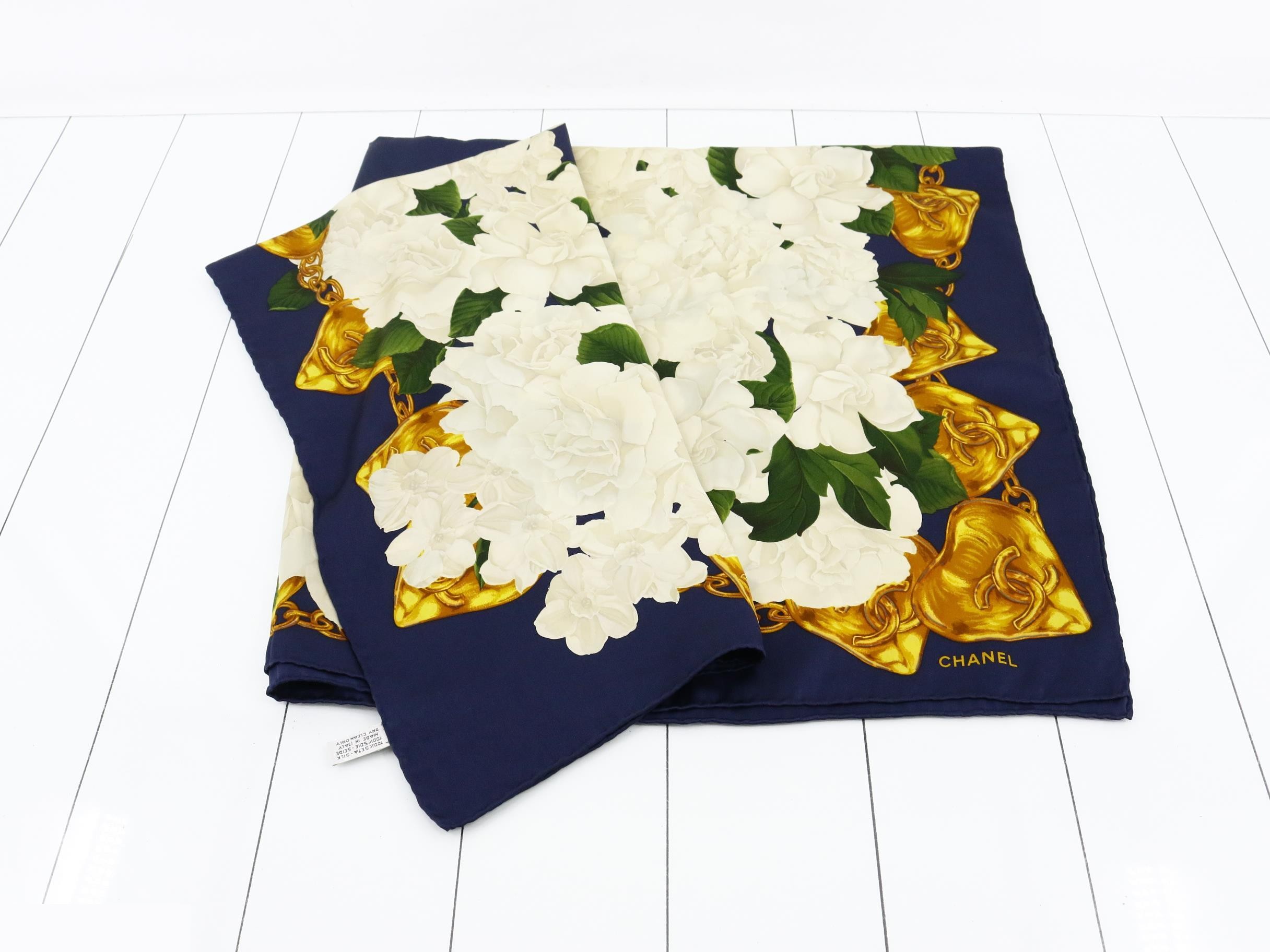 Heart Coco Mark Flower Pattern Vintage Classic (Accessory) Scarf with Tag — view 3