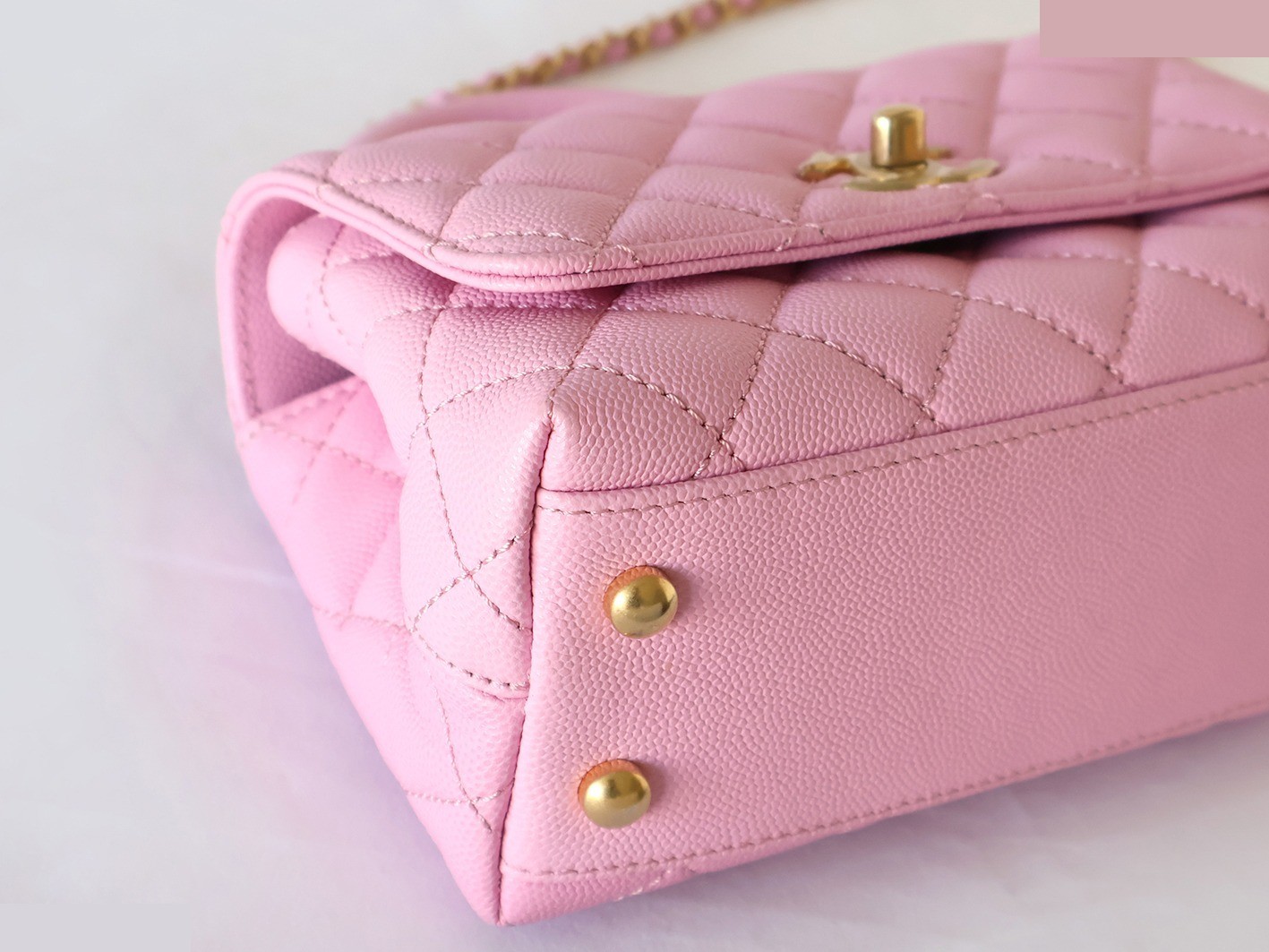 Caviar Skin 20 Coco Handle 2-Way Chain Shoulder Bag, Pink — view 3