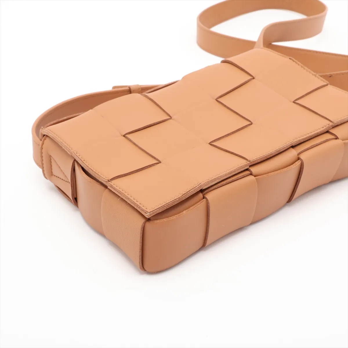 Maxi Intrecciato Cassette Leather Shoulder Bag, Brown — view 4