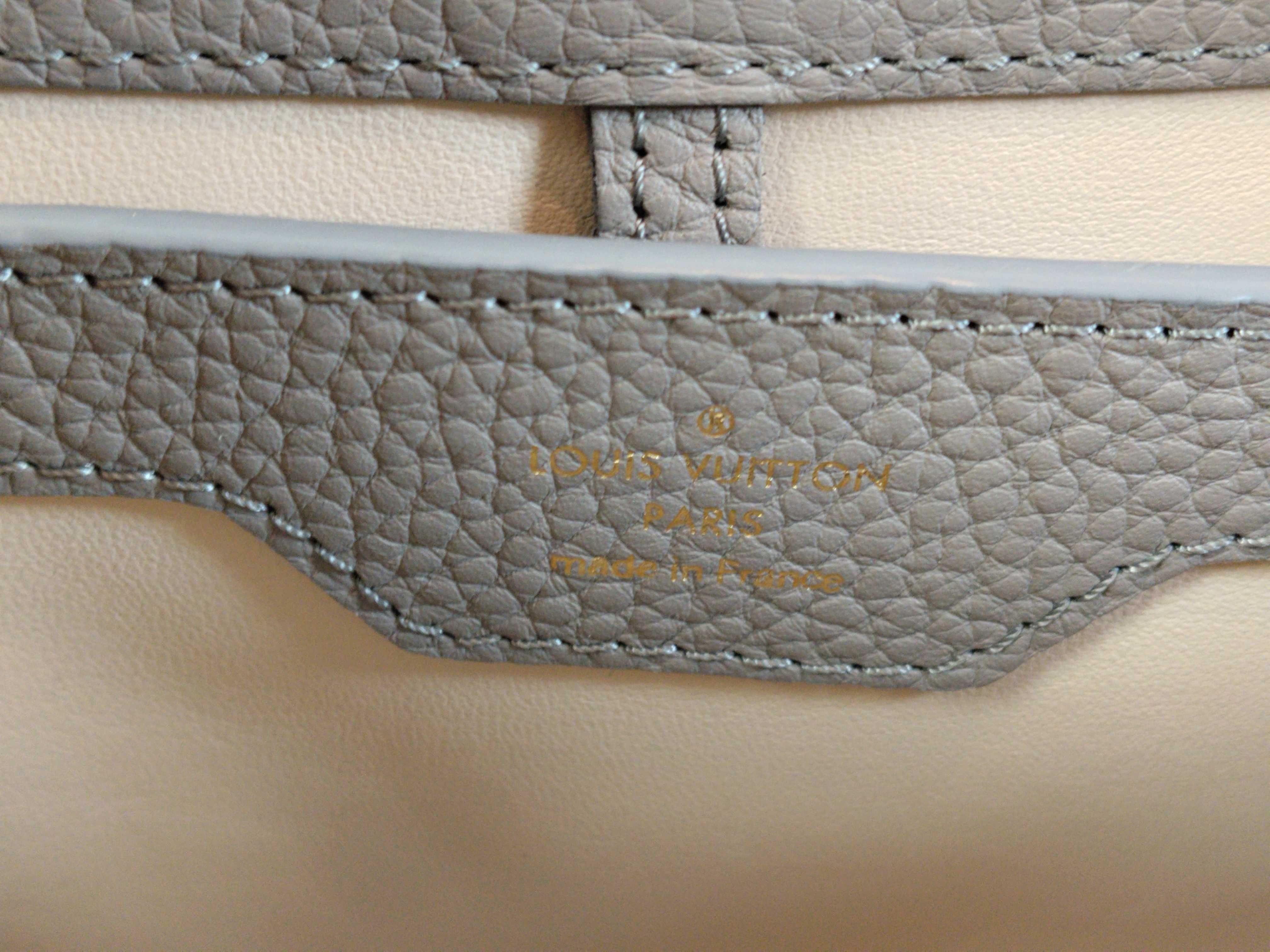 Capucines MM M59067 Handbag — view 11