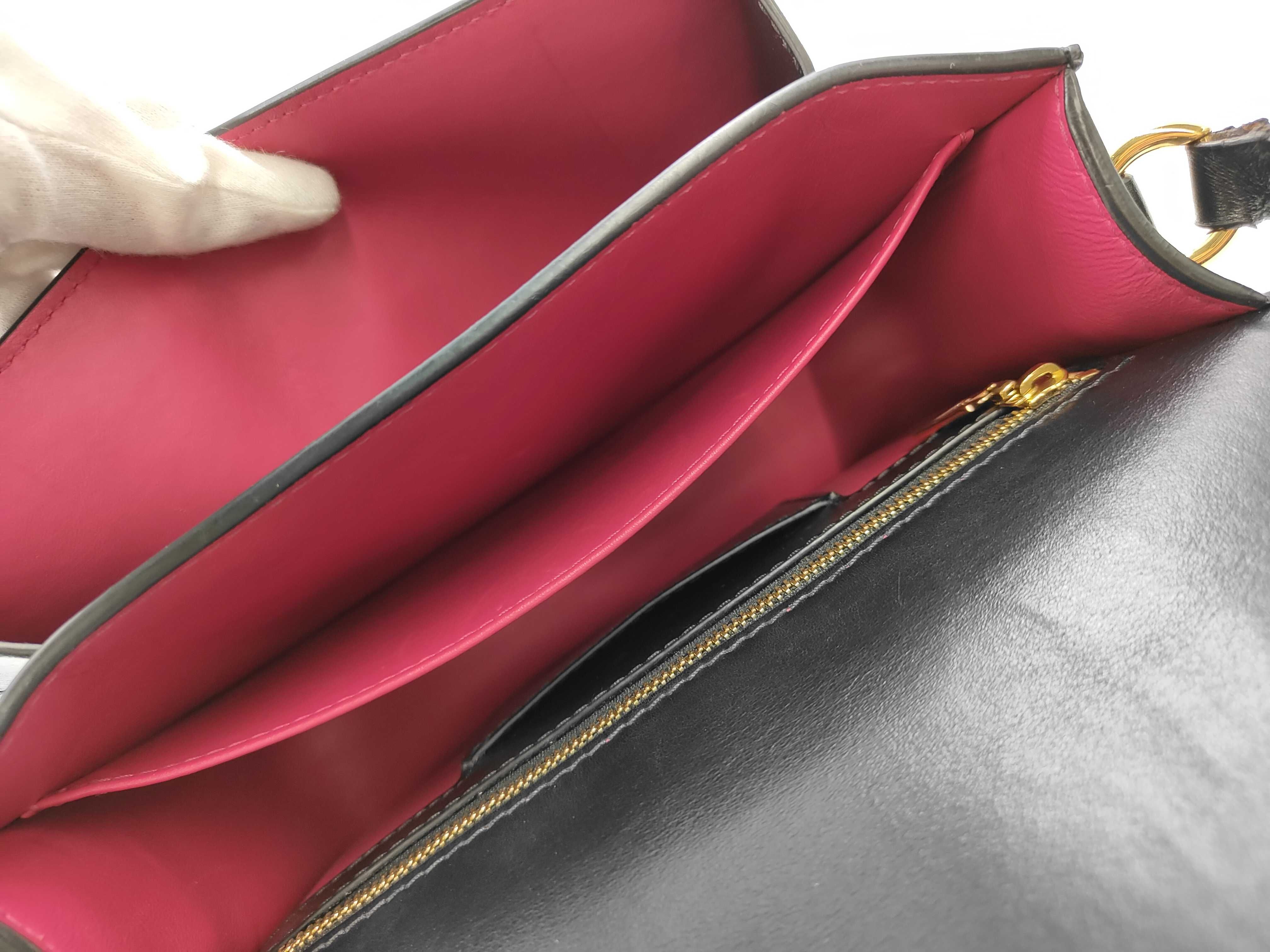 Pont Neuf Soft Black Leather Women's Shoulder Bag — view 8