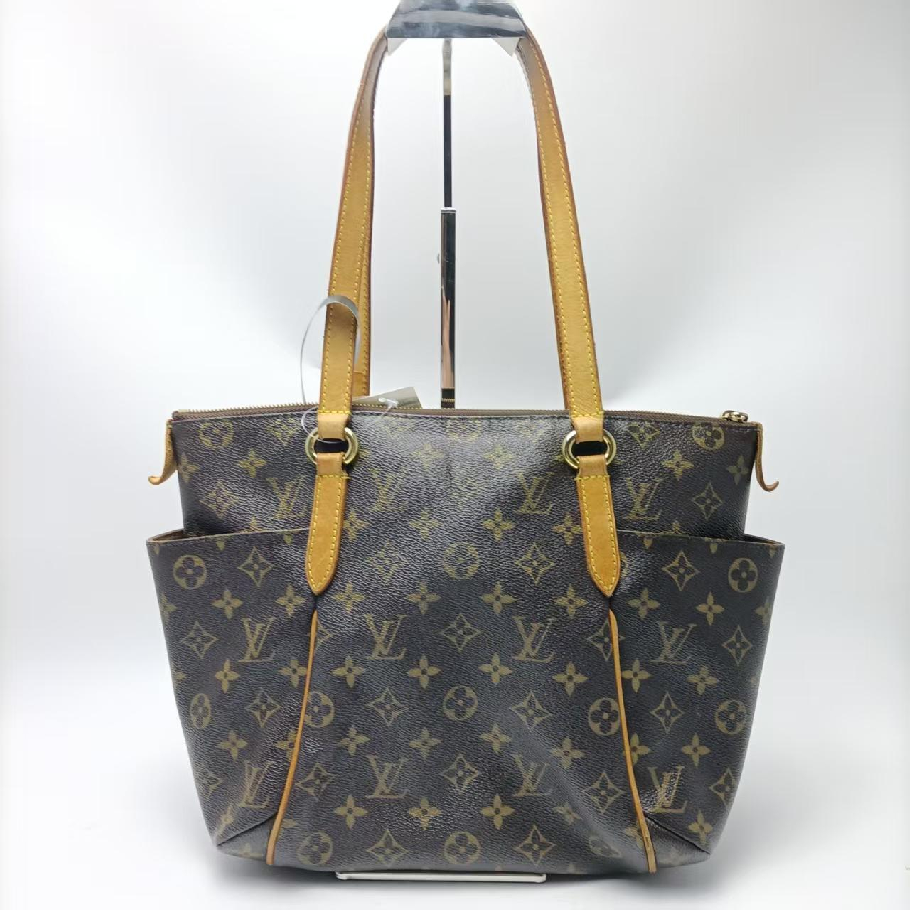 totallypu? Shoulder bag — view 2