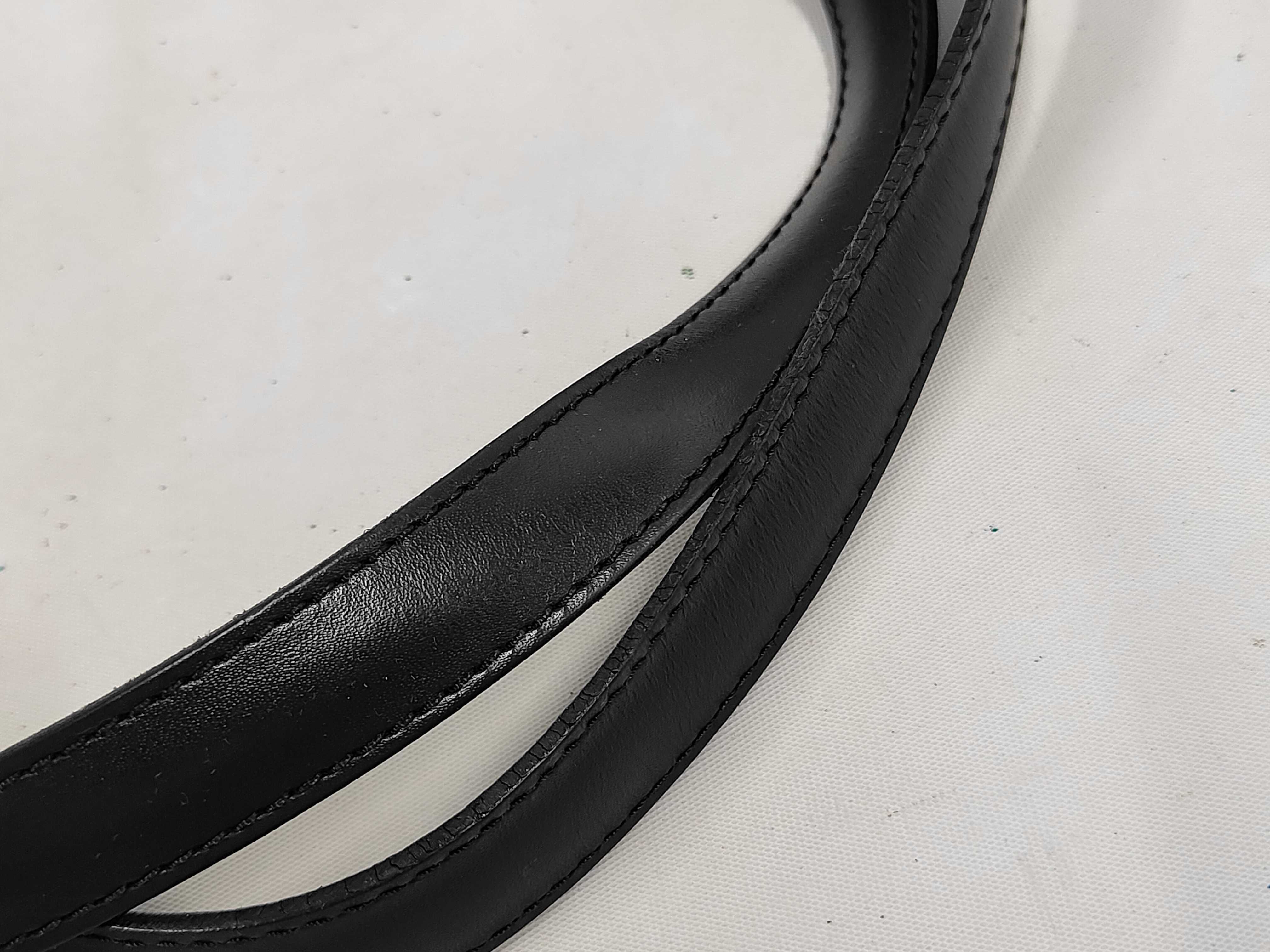 Epi Saint Jacques Noir Tote Bag Shoulder Bag — view 5