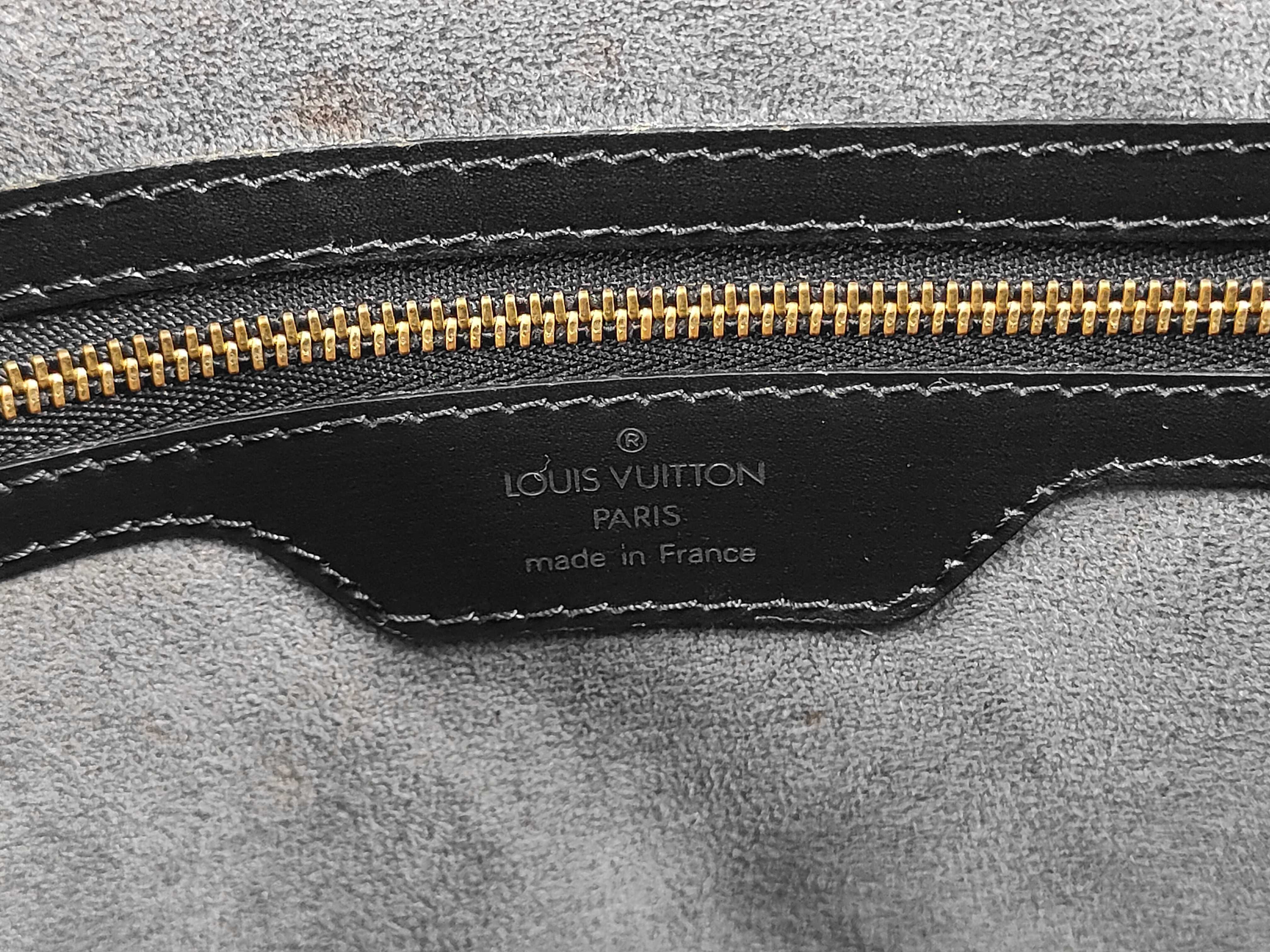 Epi Saint Jacques Noir Tote Bag Shoulder Bag — view 8