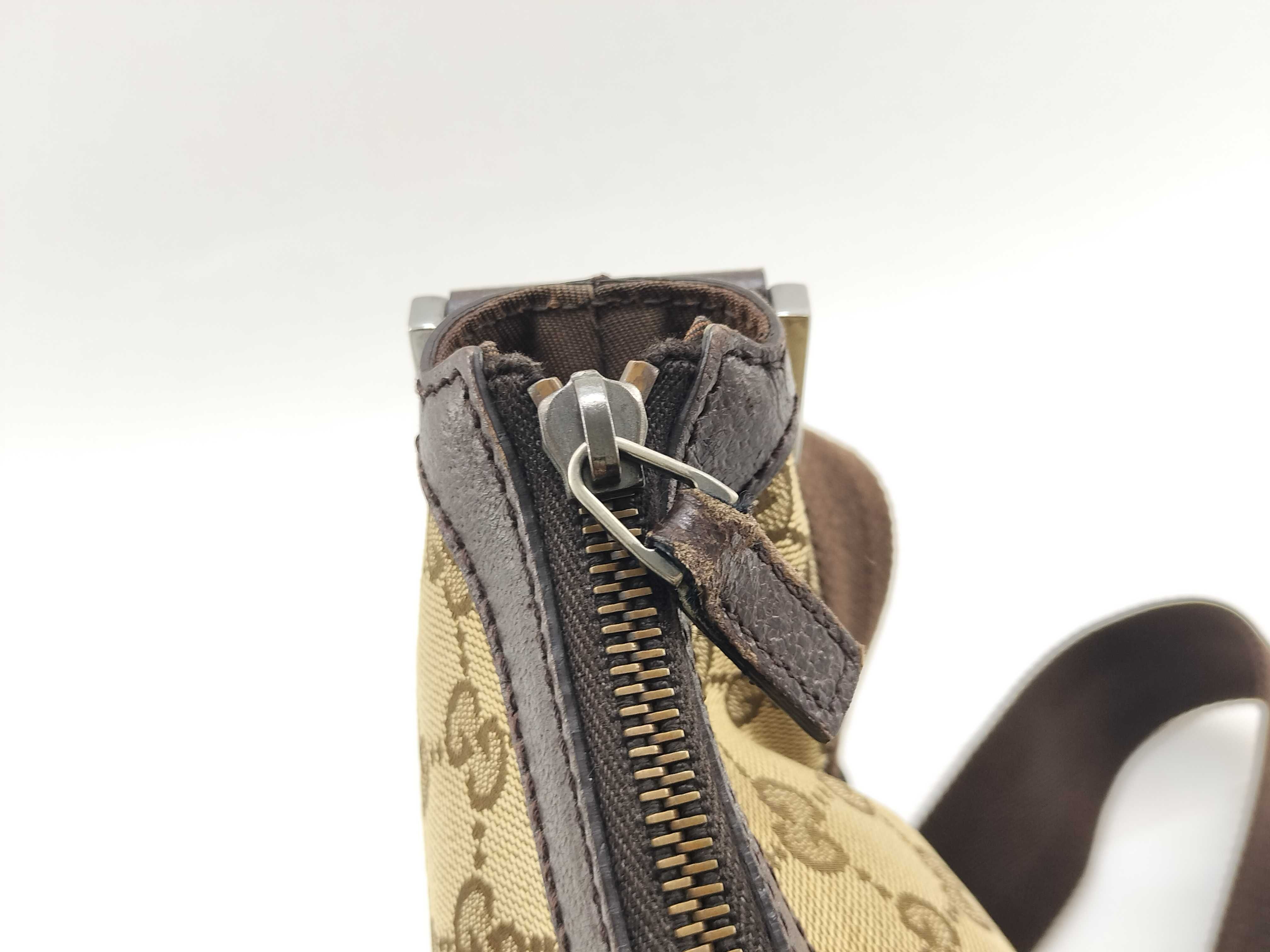 GG Canvas Moon Shoulder Bag — view 10