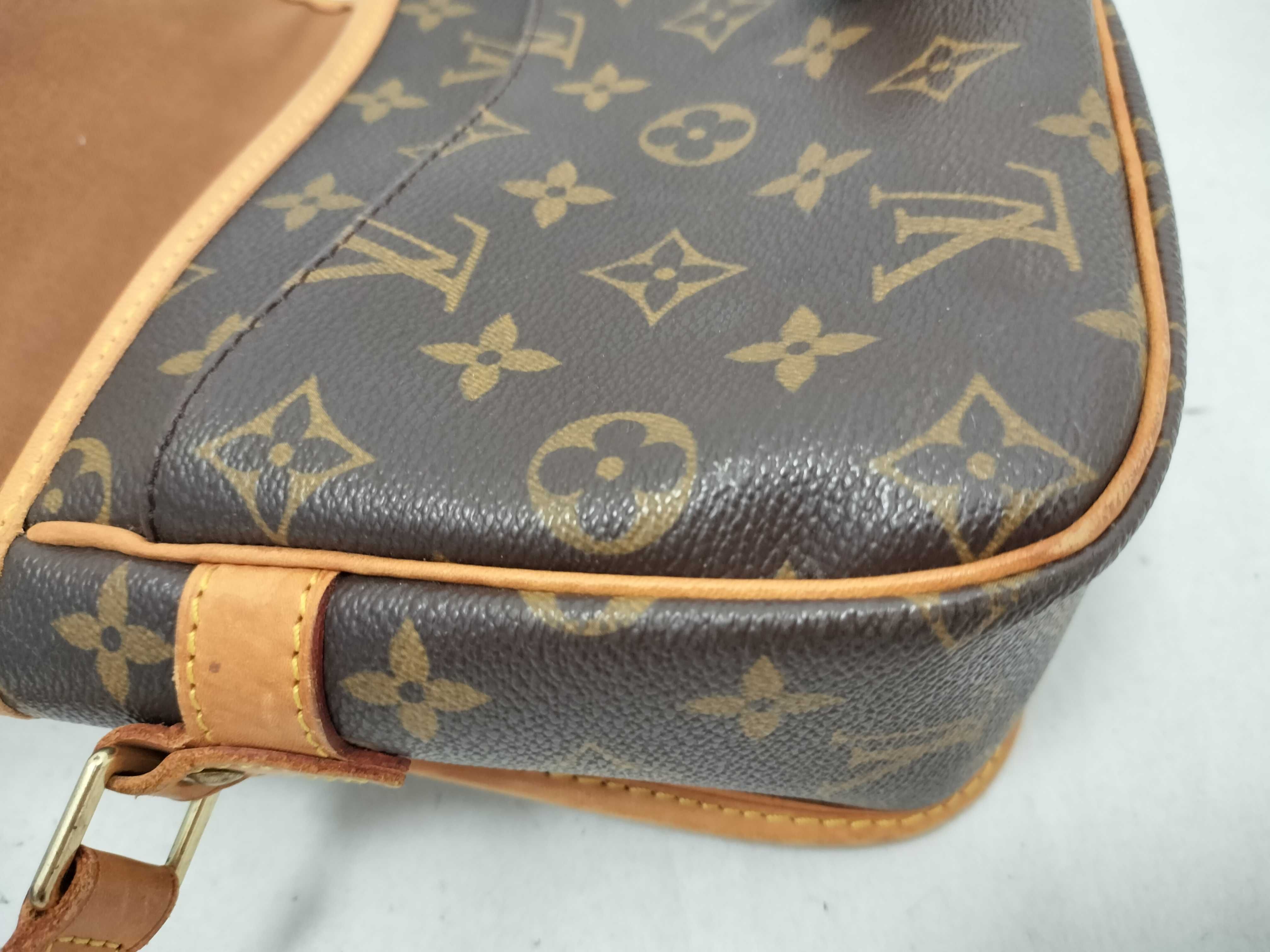 Monogram M42250 Sologne Shoulder Bag — view 14