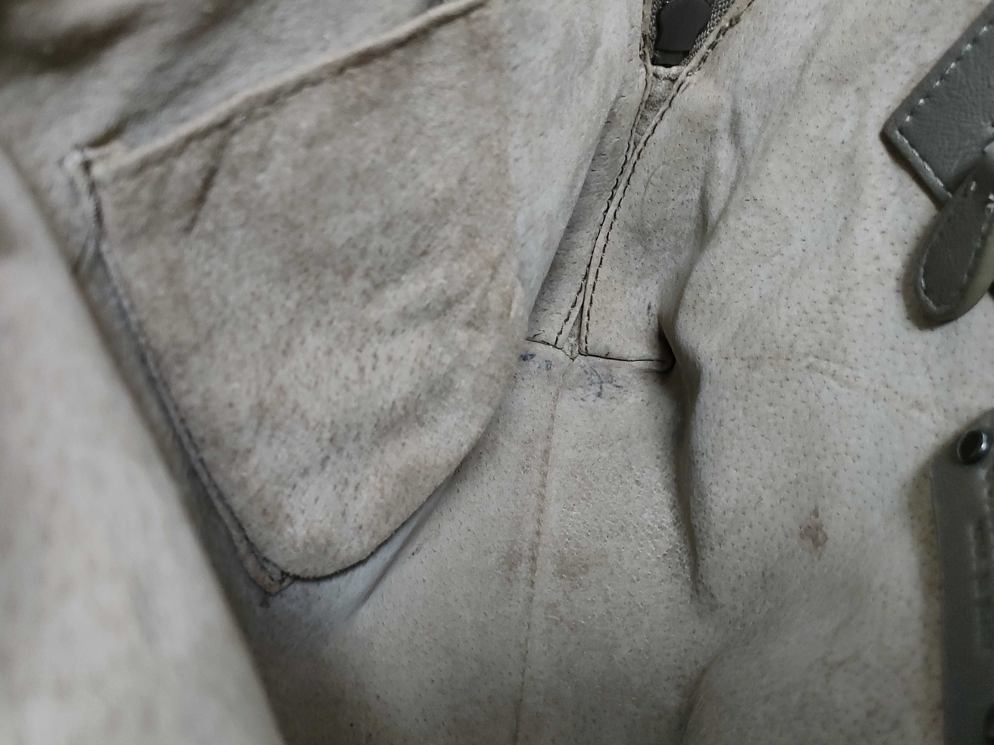 Intrecciato Shoulder Bag — view 13