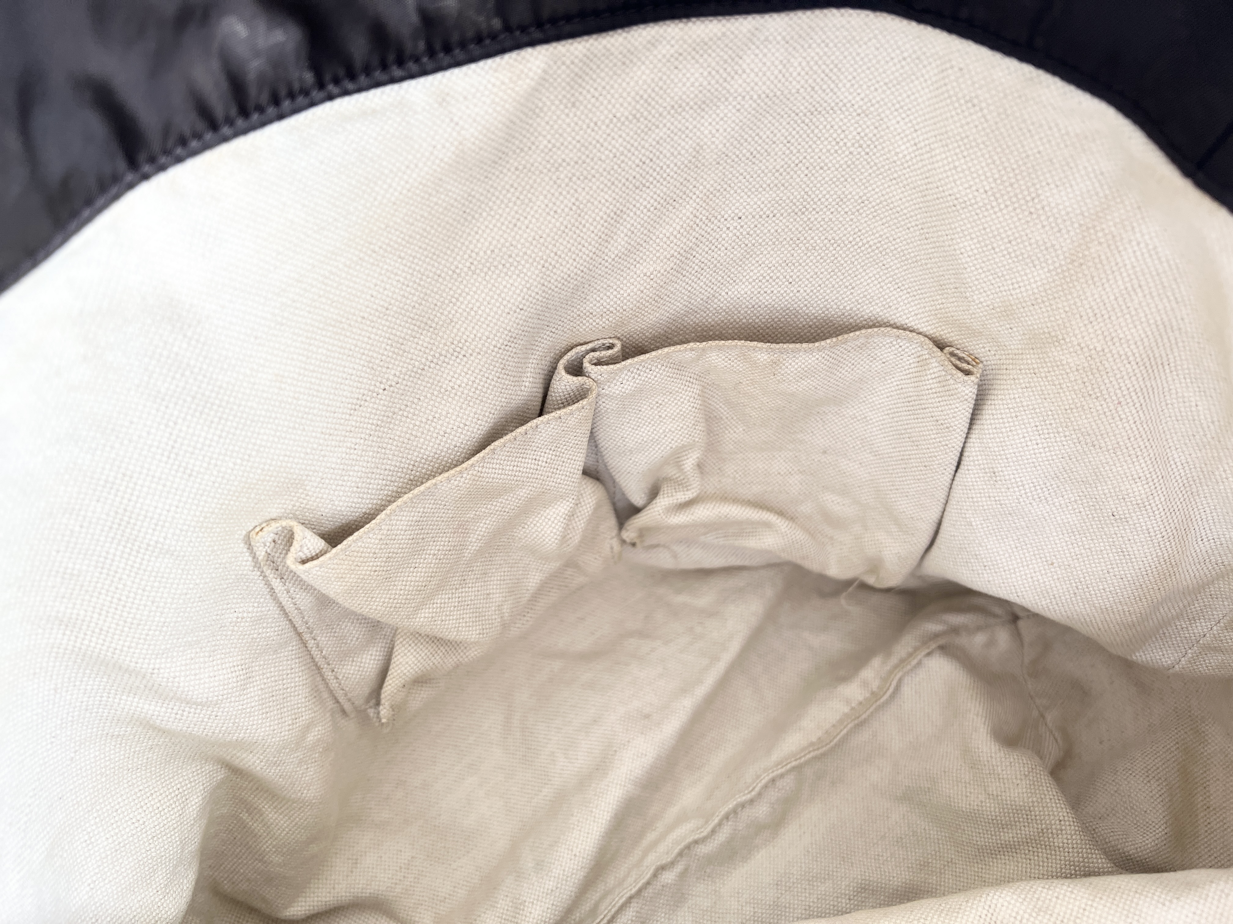 GG Logo Nylon Leather Handbag Tote Bag — view 9