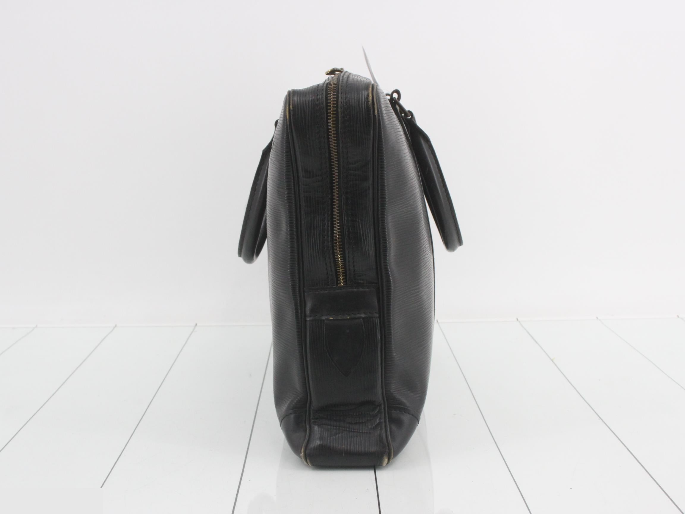 handbag — view 4