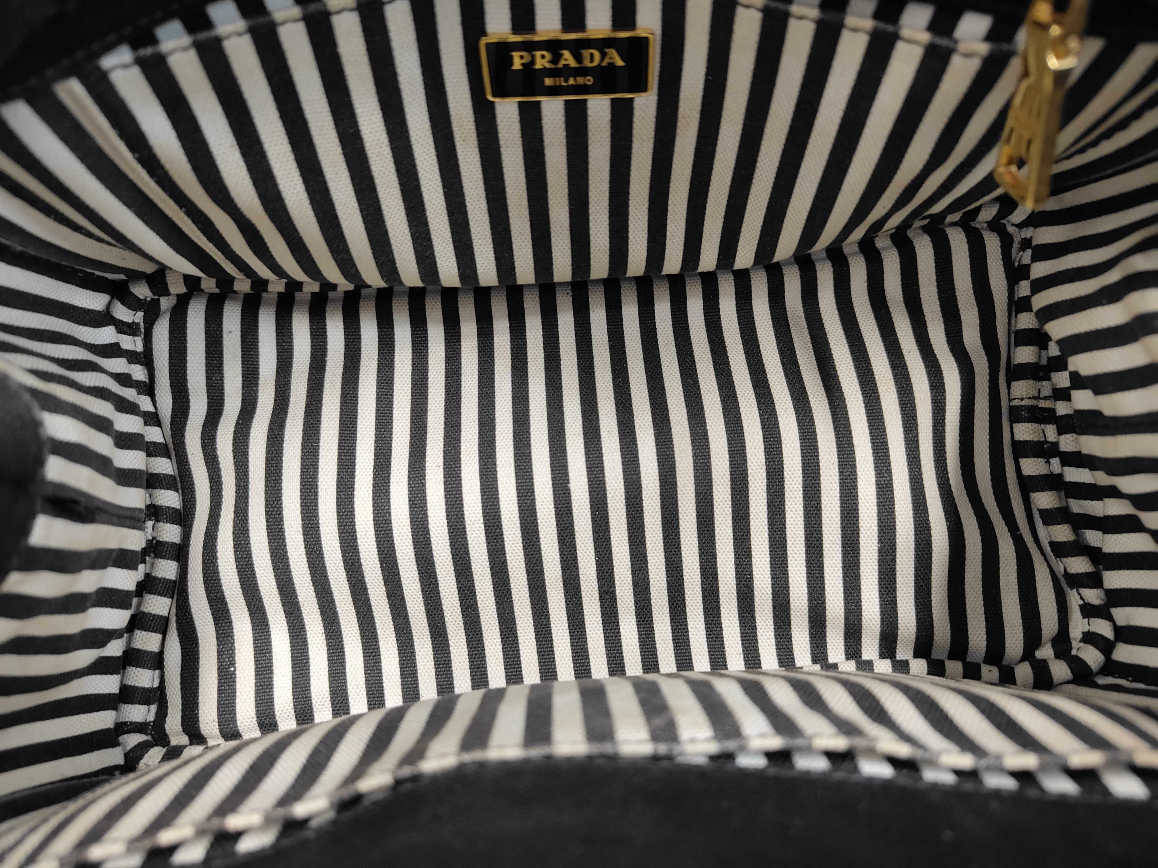 Canapa Black Tote Bag with Striped Interior — view 8