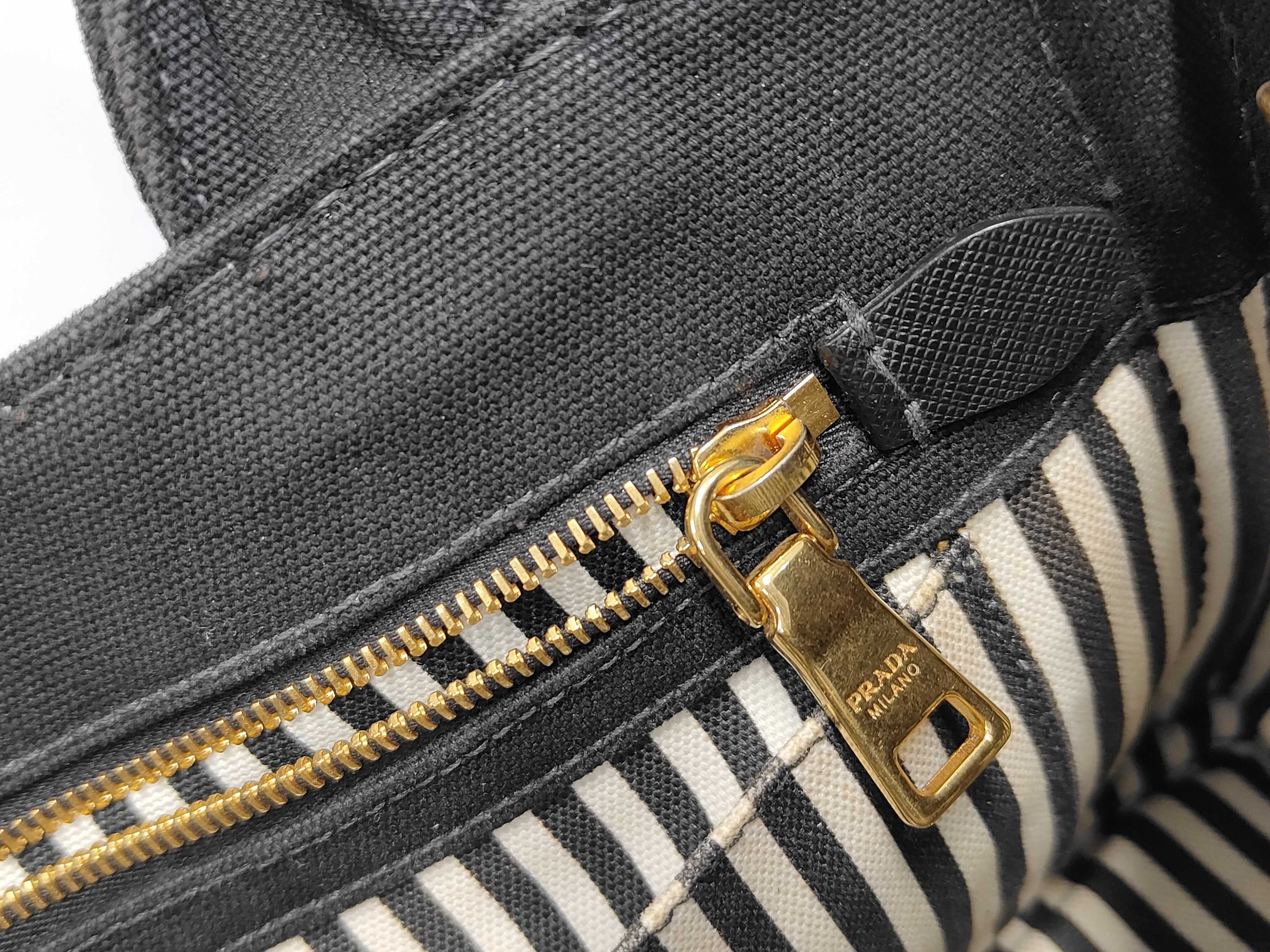 Canapa Black Tote Bag with Striped Interior — view 10