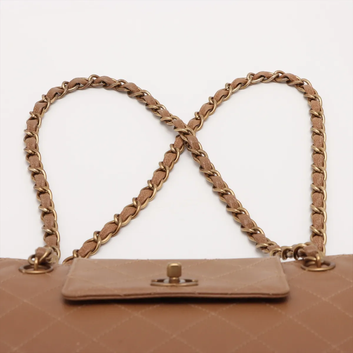 Matelasse leather chain tote bag brown gold hardware 5456656 5th series — view 6
