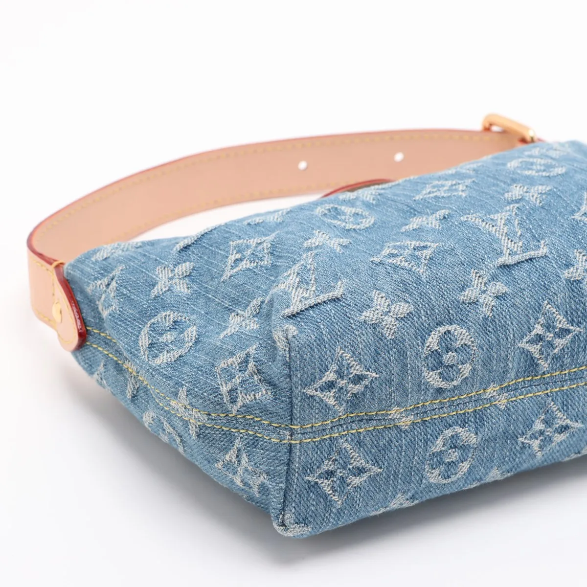 Monogram Denim Pochette Hills M82949 Blue (RFID detected) — view 4