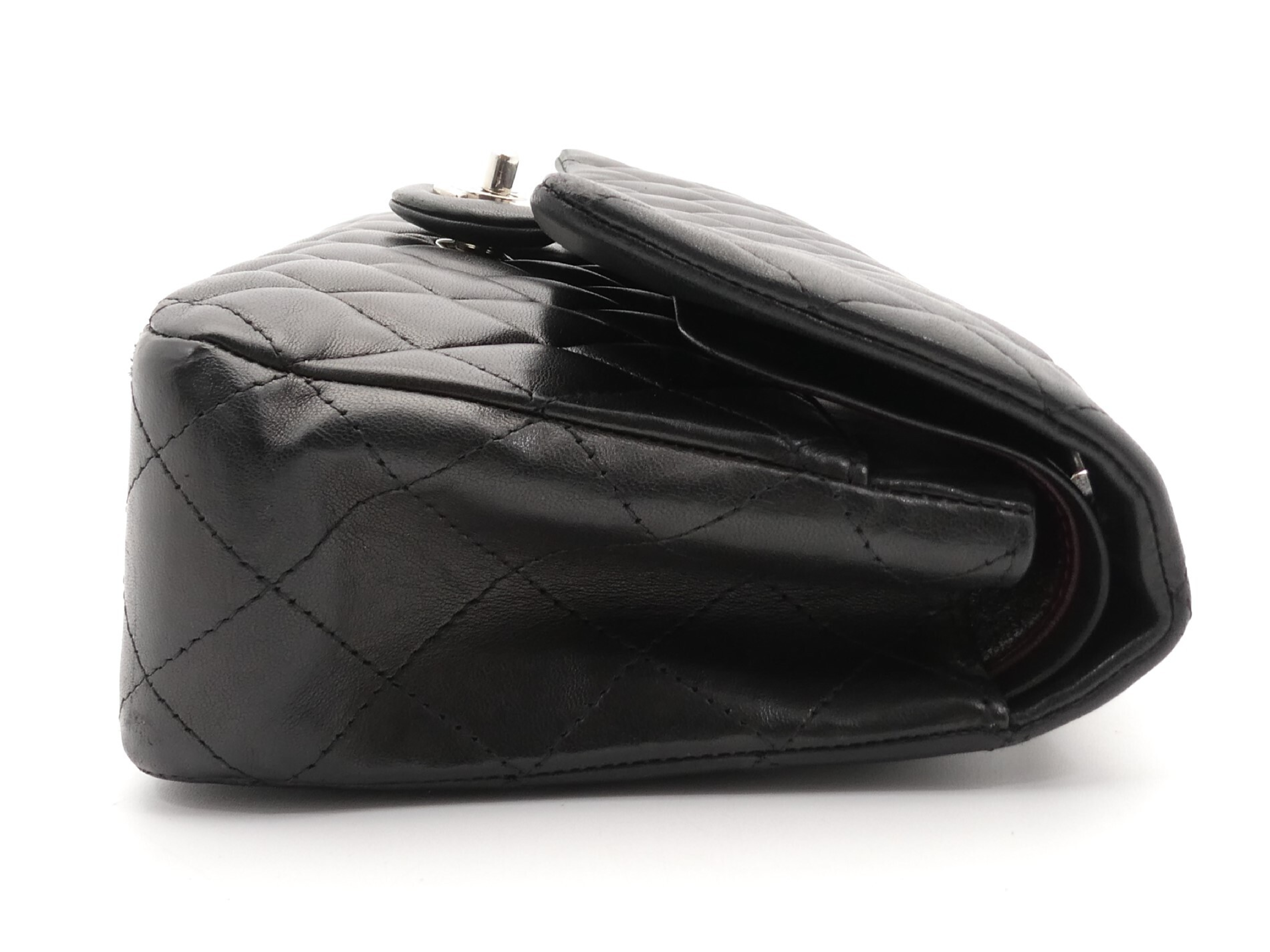 Matelassé Coco Mark Turnlock Double Flap Double Chain Shoulder Bag — view 4