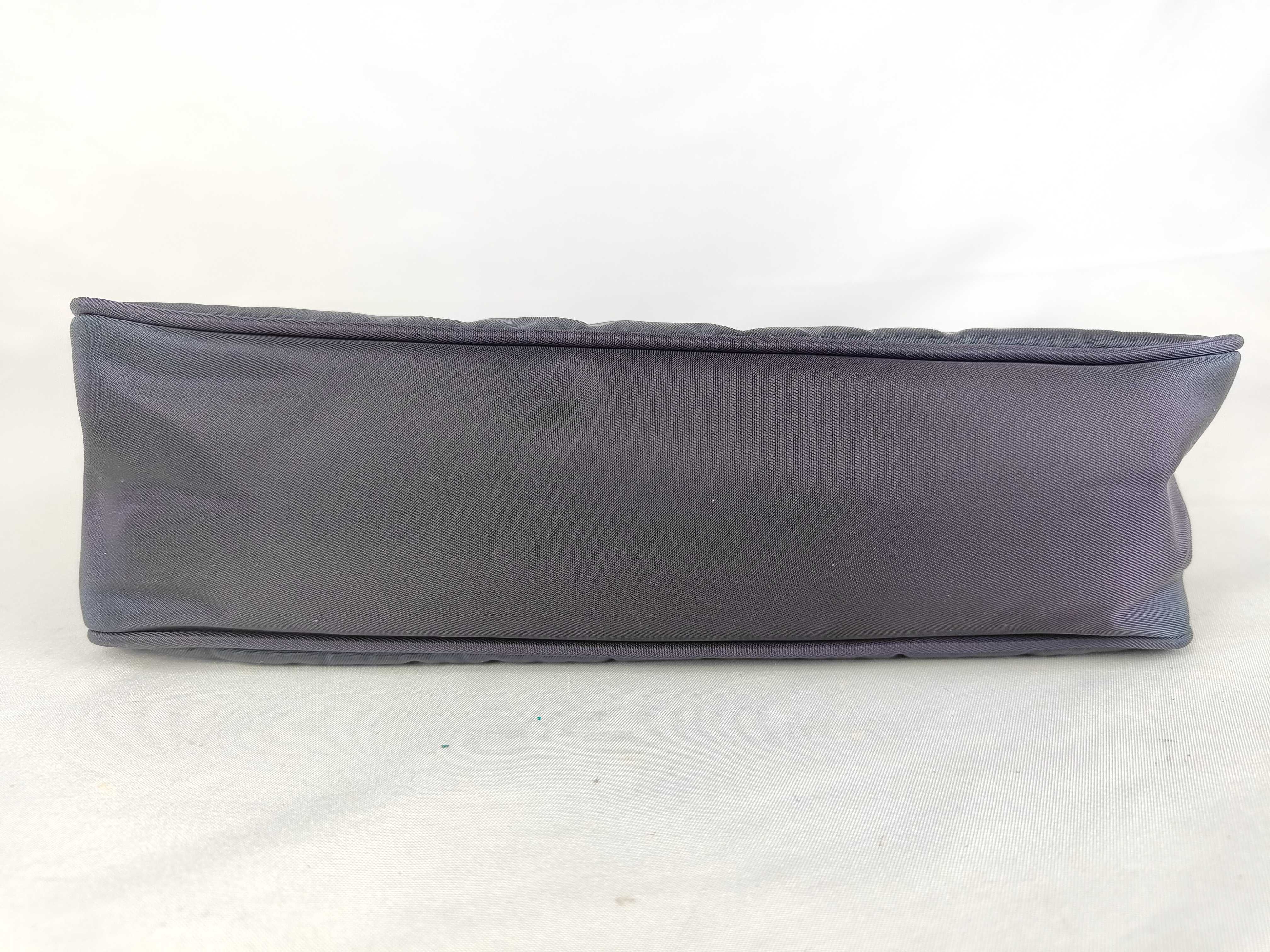 Nylon One-Hand Purple Handbag — view 9