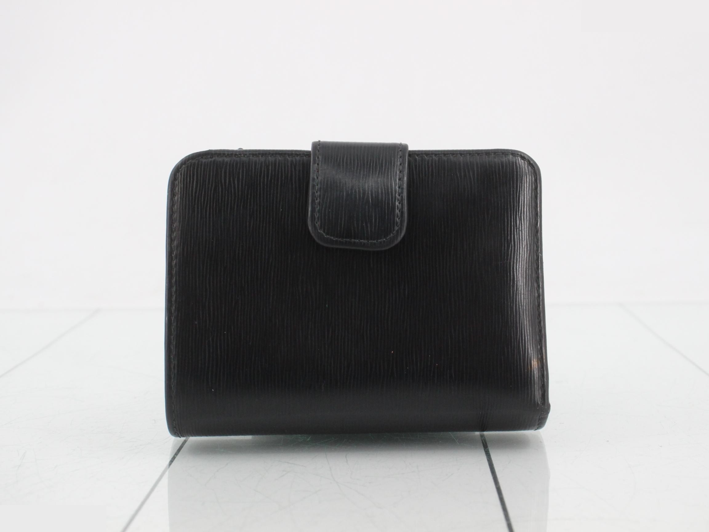 Other lines: Bags and Wallets — view 2