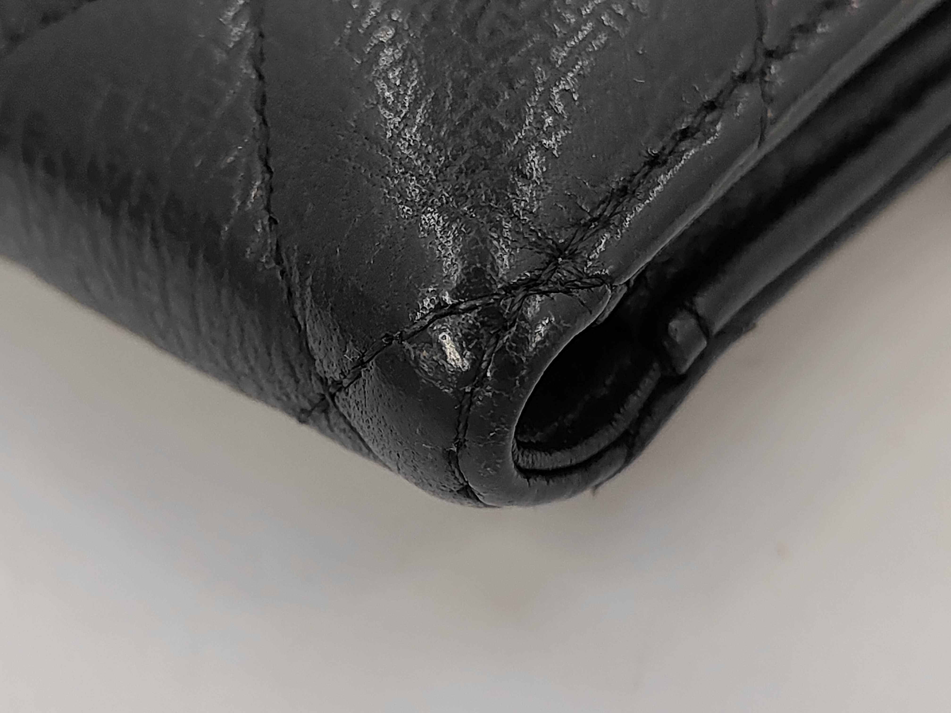 Black Caviar Leather Matelassé Wallet (Serial Number 24) — view 3