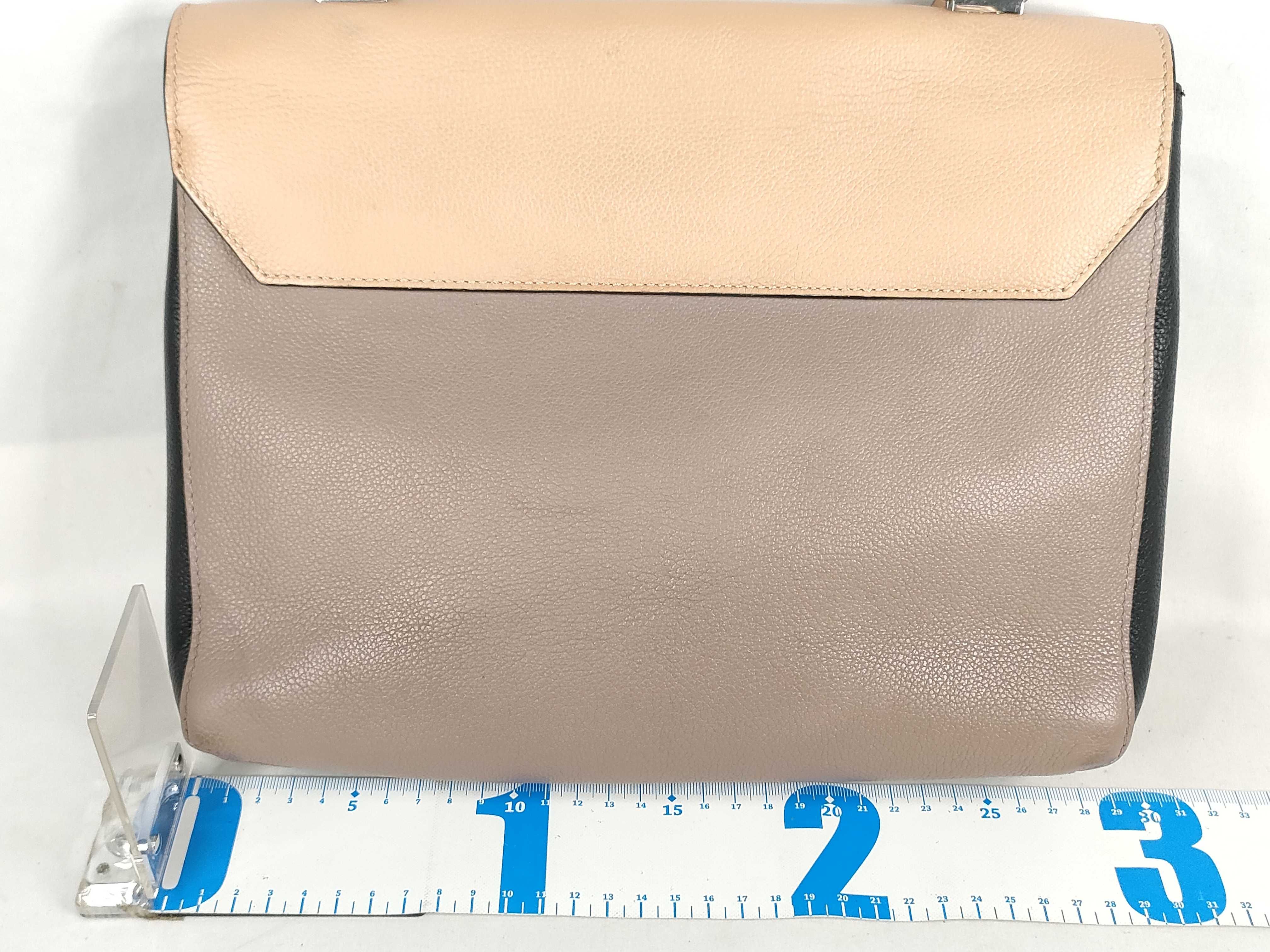 Lockme Shoulder Bag (2-way handbag) — view 2