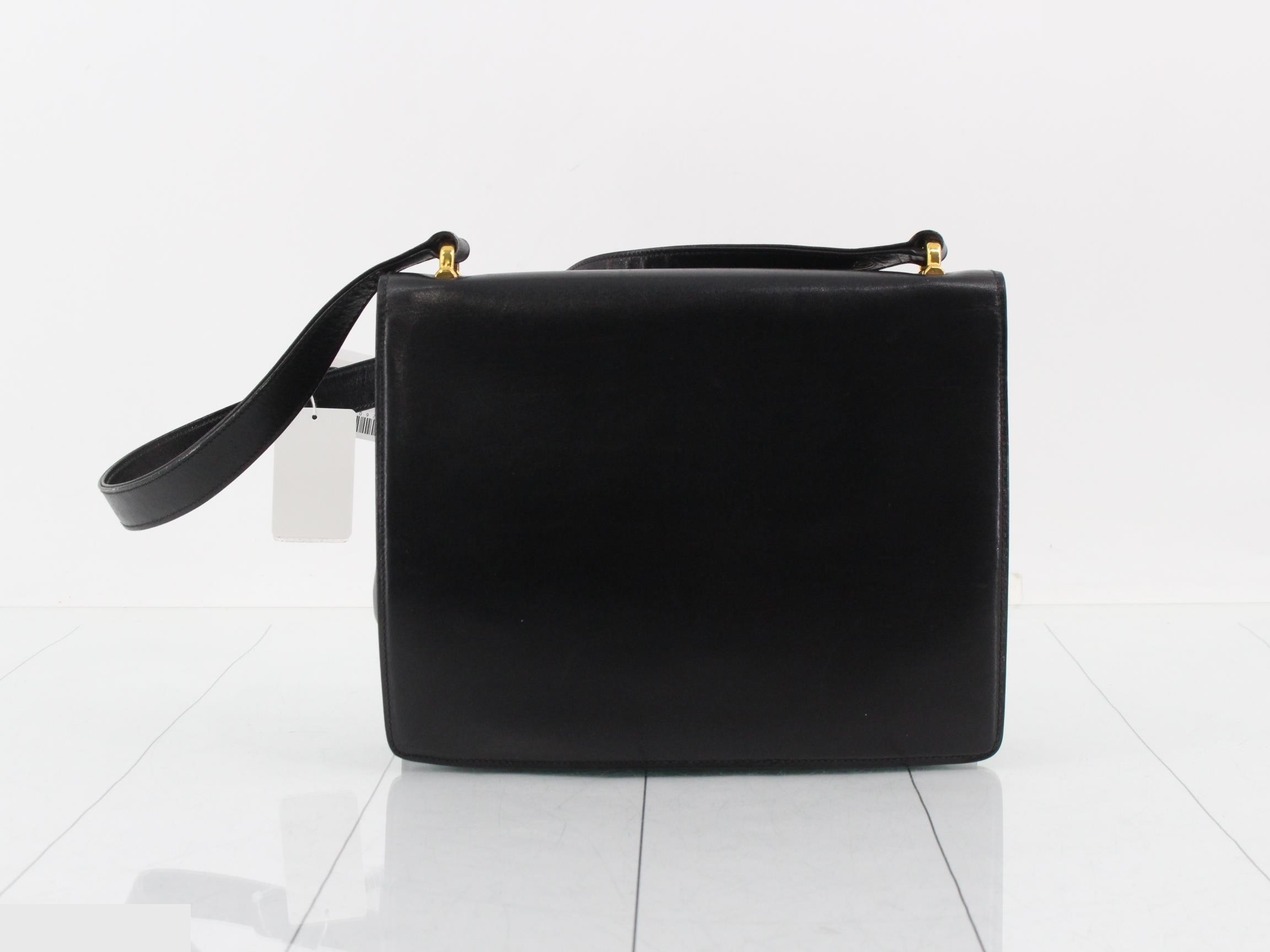 Vintage handbag — view 2