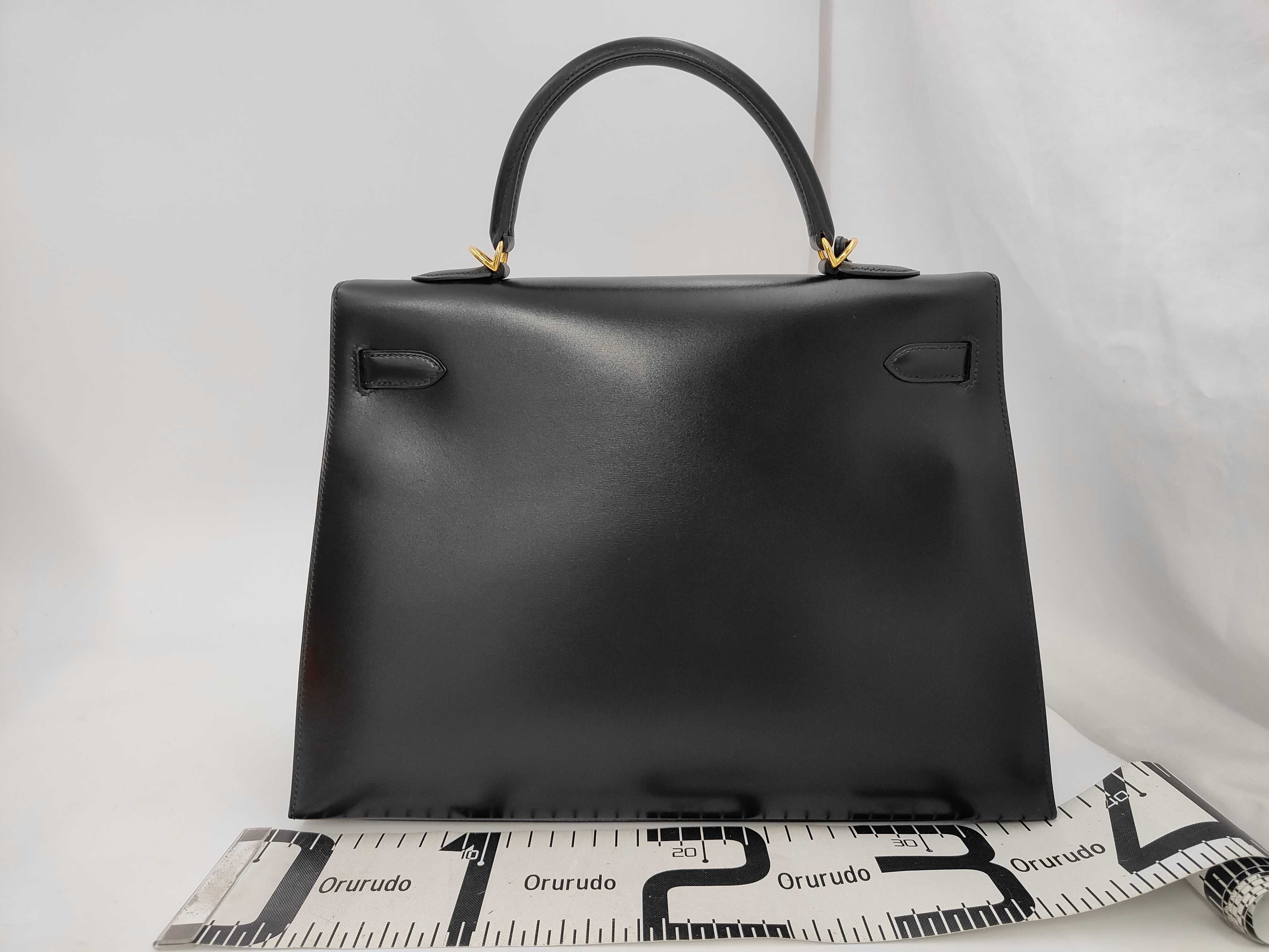 Kelly 35 Box Calf Leather Handbag (2001 model) - Gold Hardware, Black — view 2