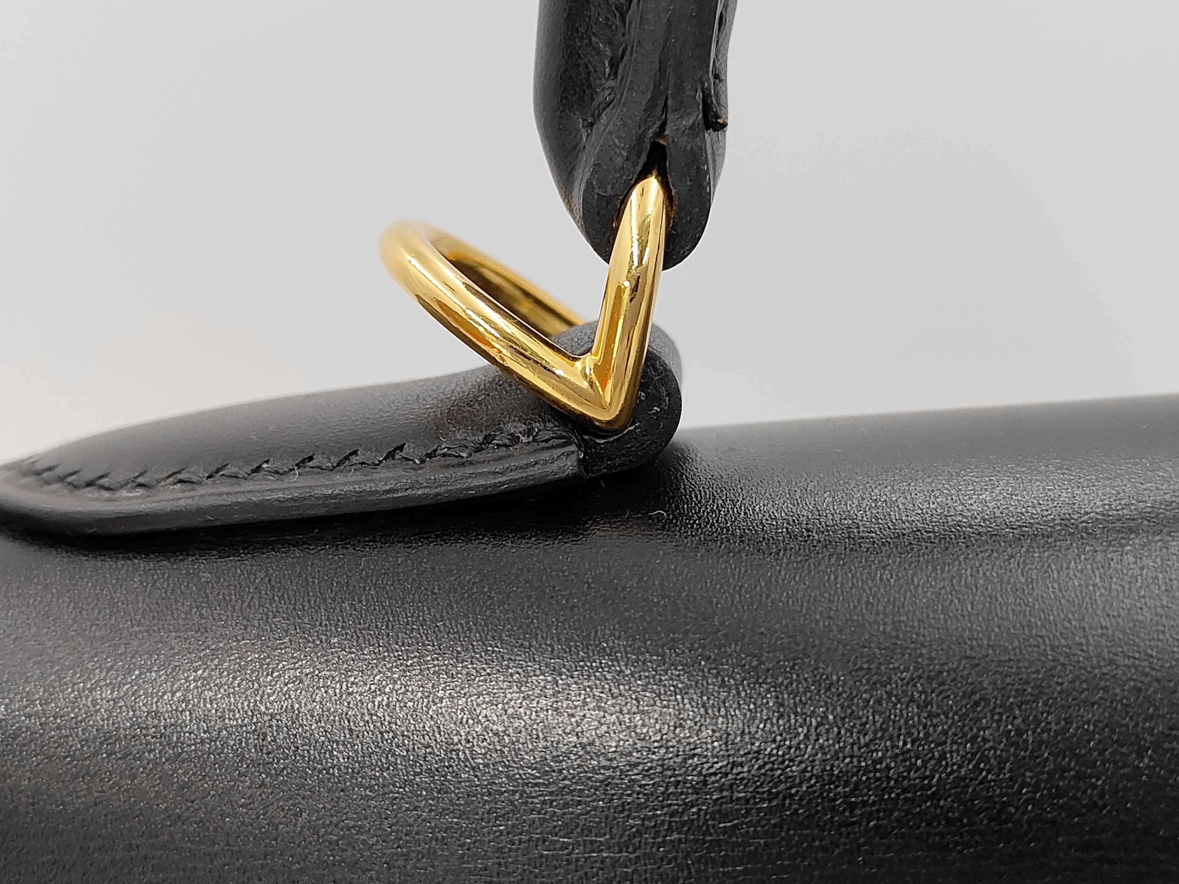 Kelly 35 Box Calf Leather Handbag (2001 model) - Gold Hardware, Black — view 3