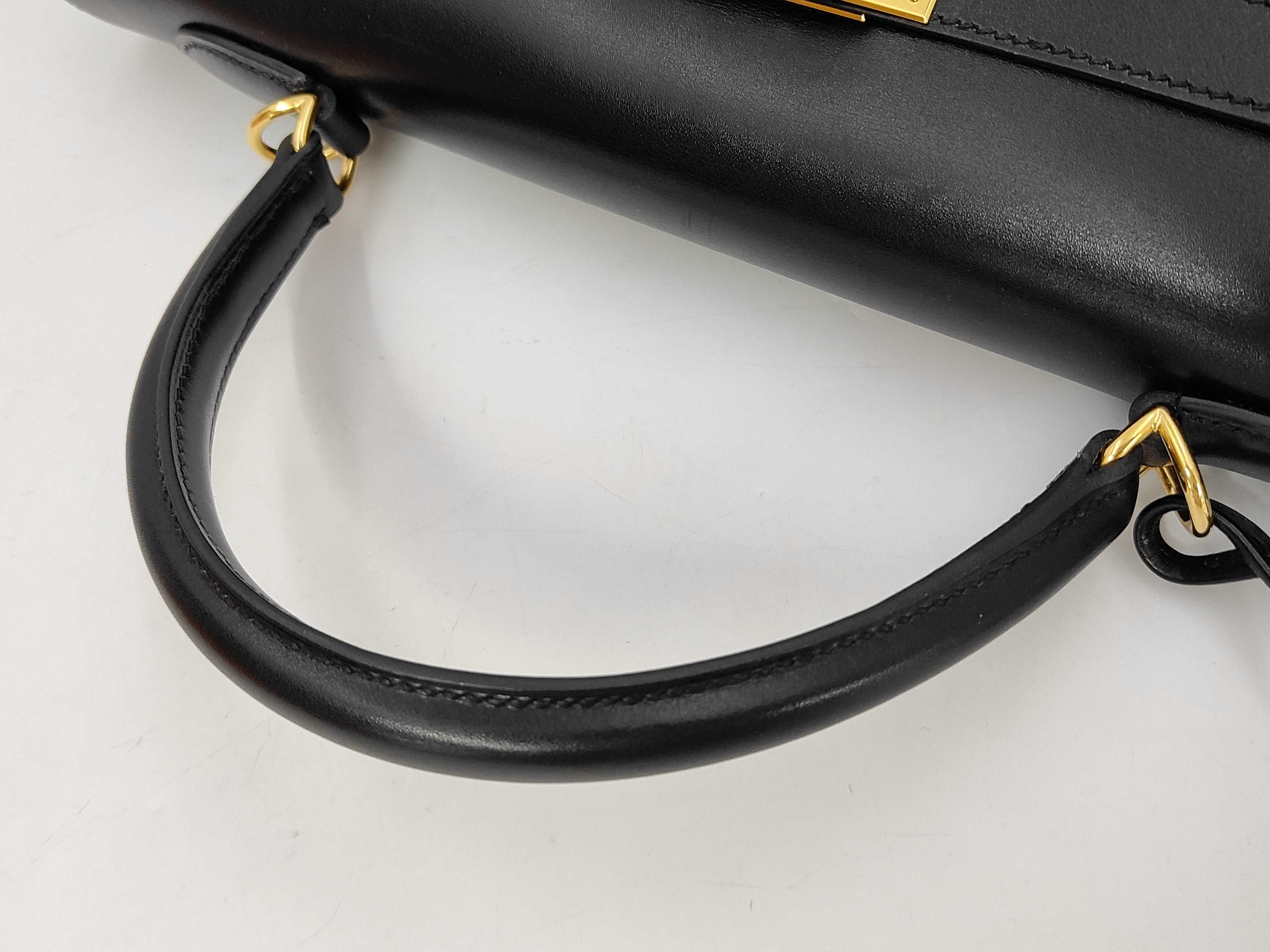 Kelly 35 Box Calf Leather Handbag (2001 model) - Gold Hardware, Black — view 4