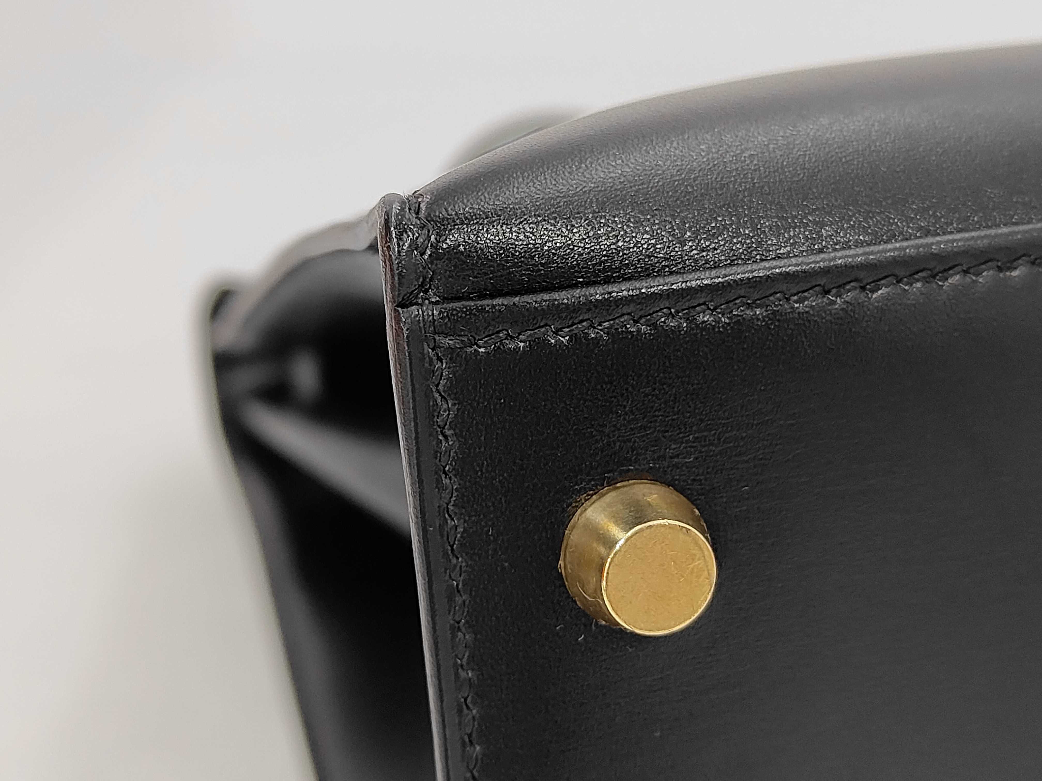 Kelly 35 Box Calf Leather Handbag (2001 model) - Gold Hardware, Black — view 6