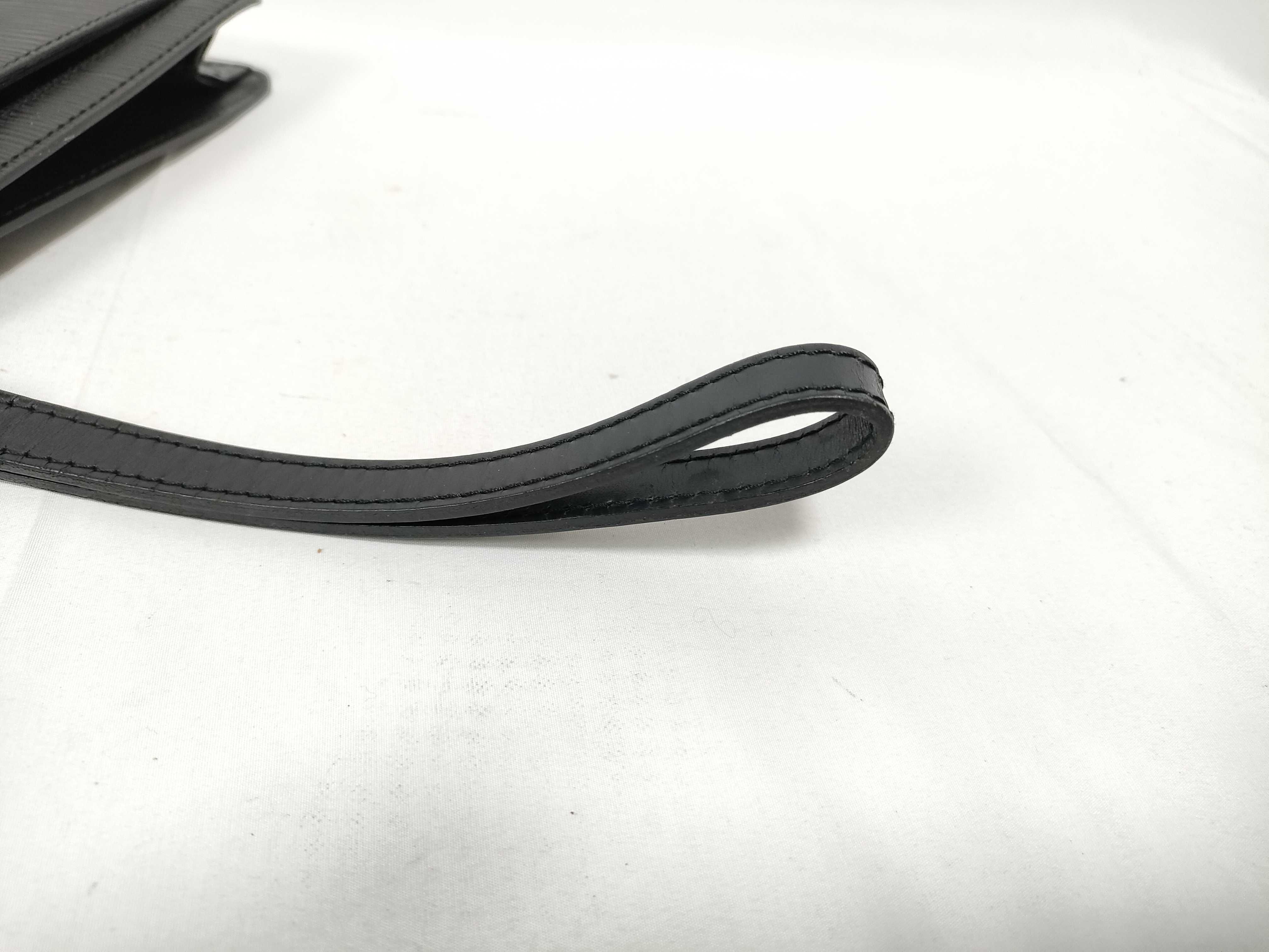Epi Pochette Sellier Dragonne Second Bag — view 6