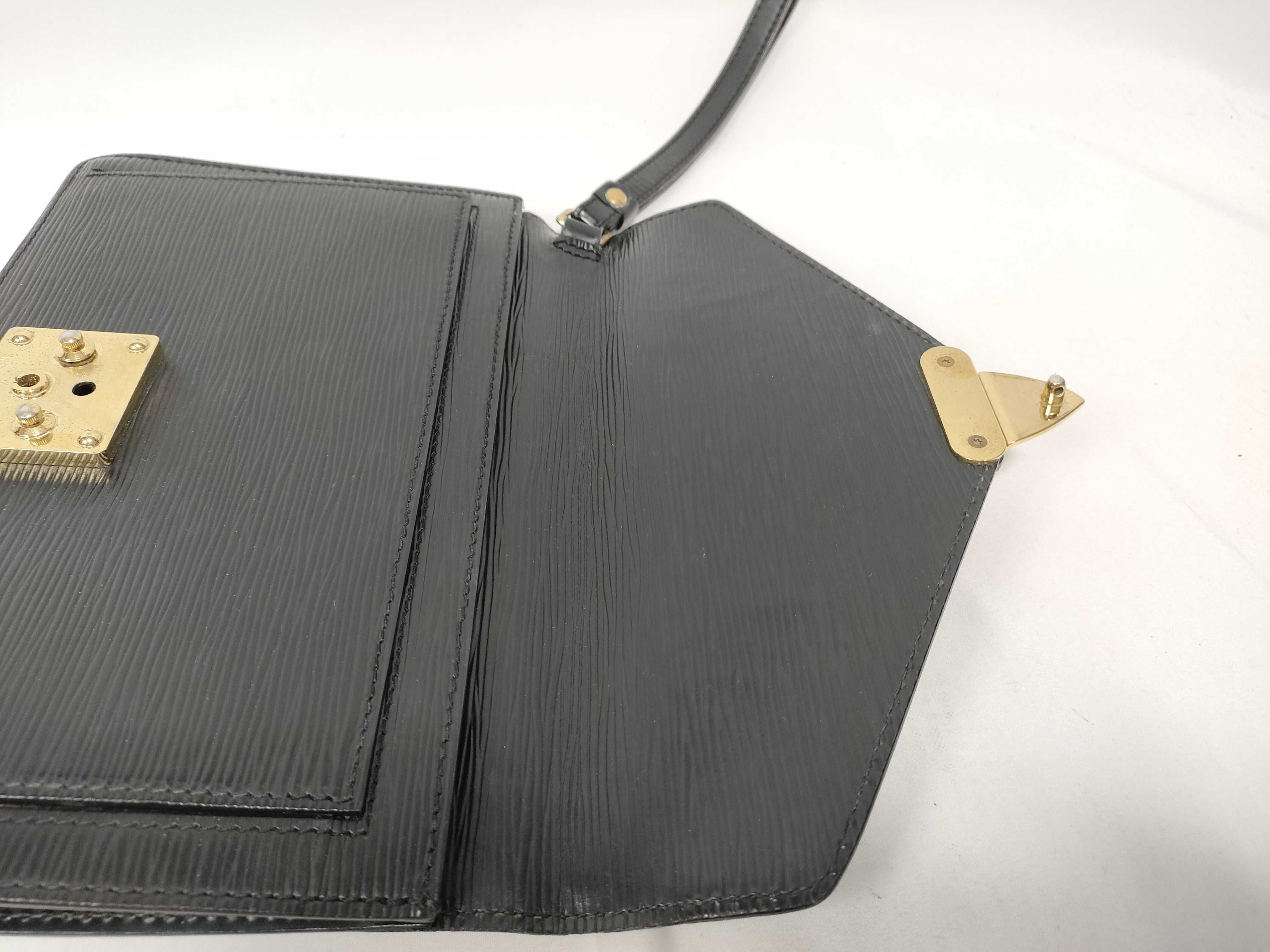 Epi Pochette Sellier Dragonne Second Bag — view 9