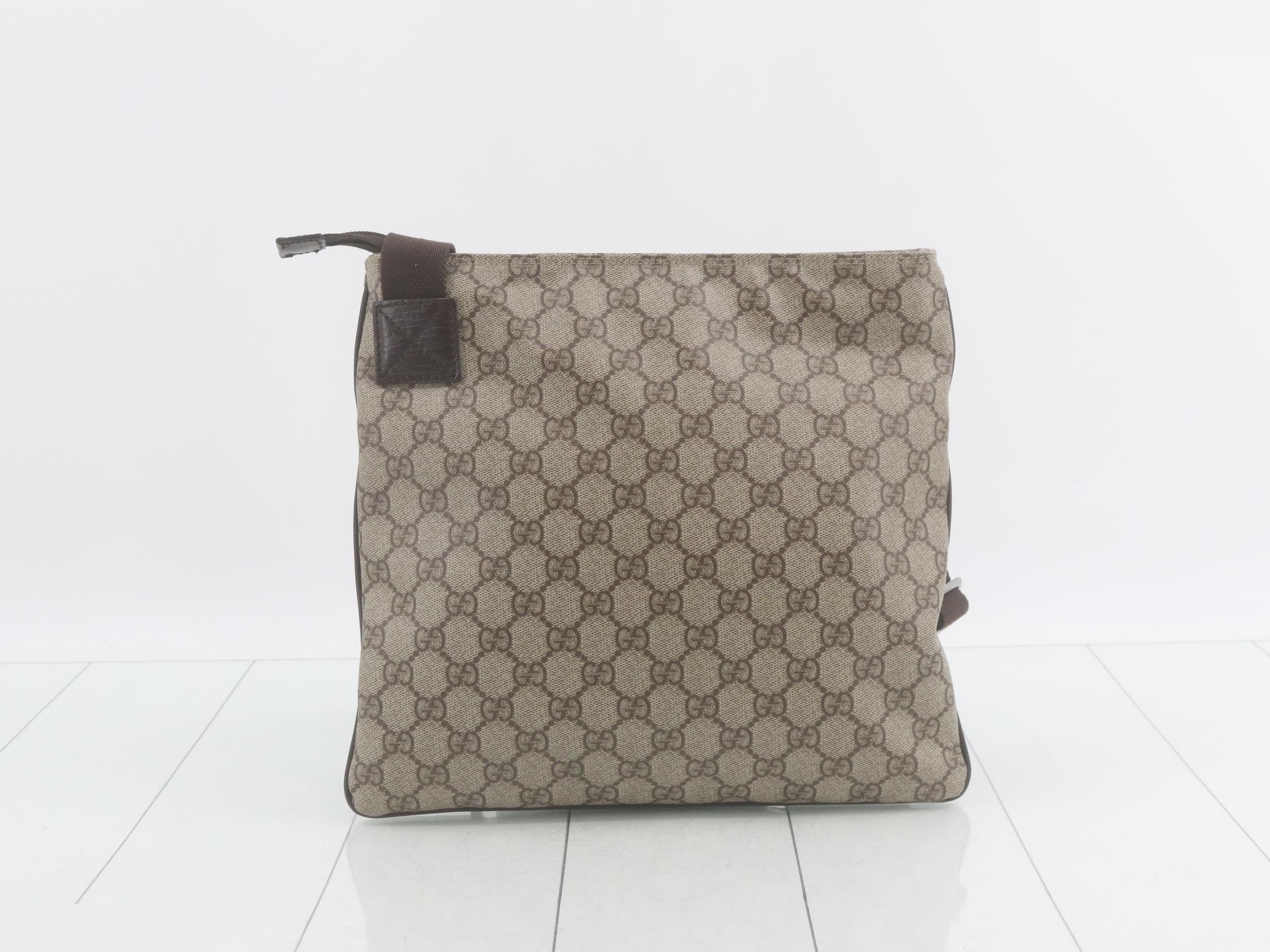 GG Supreme Shoulder Bag — view 2