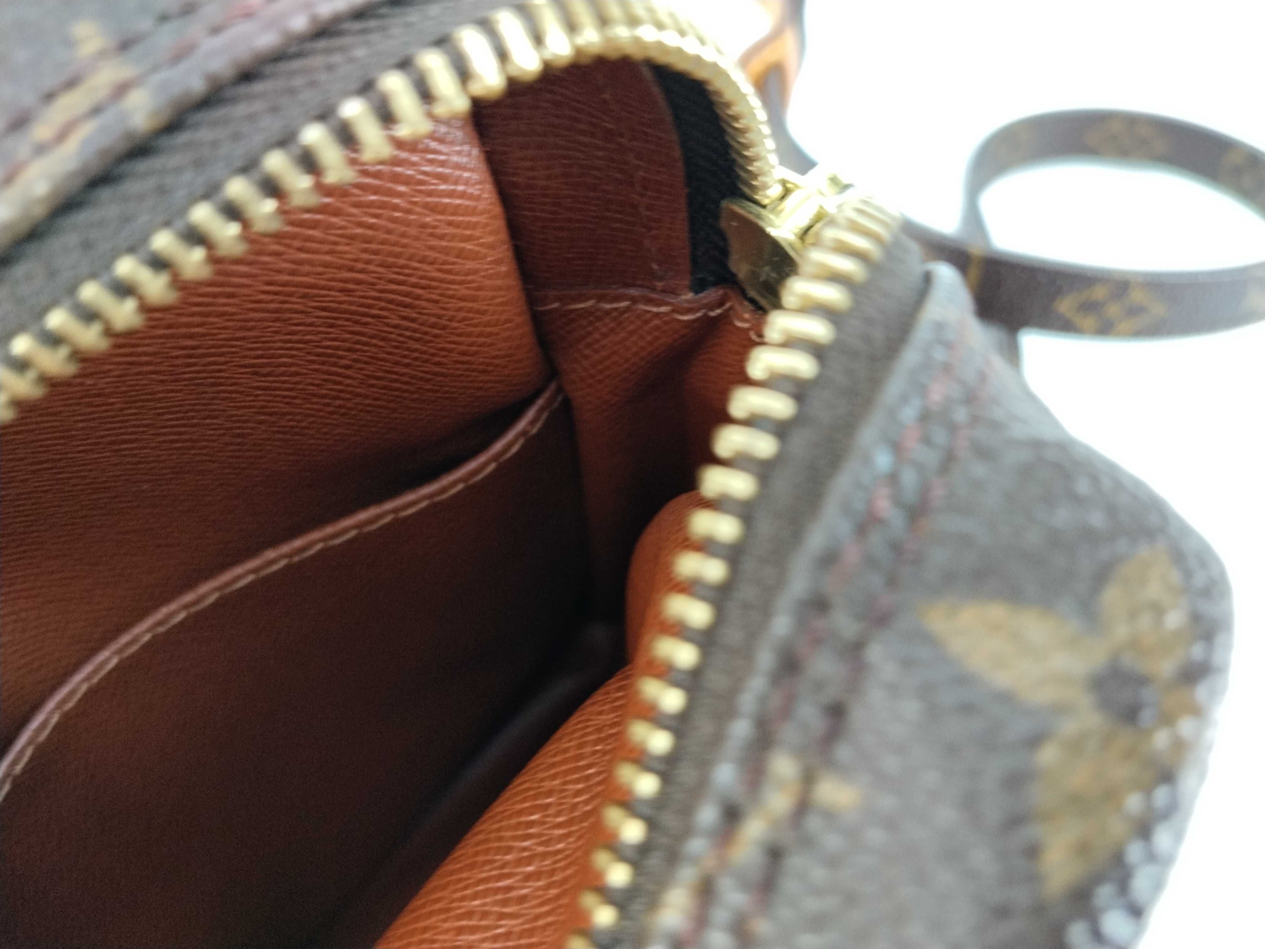 Monogram Louis Vuitton Amazon M45236 Monogram TH0051 Shoulder Bag — view 10